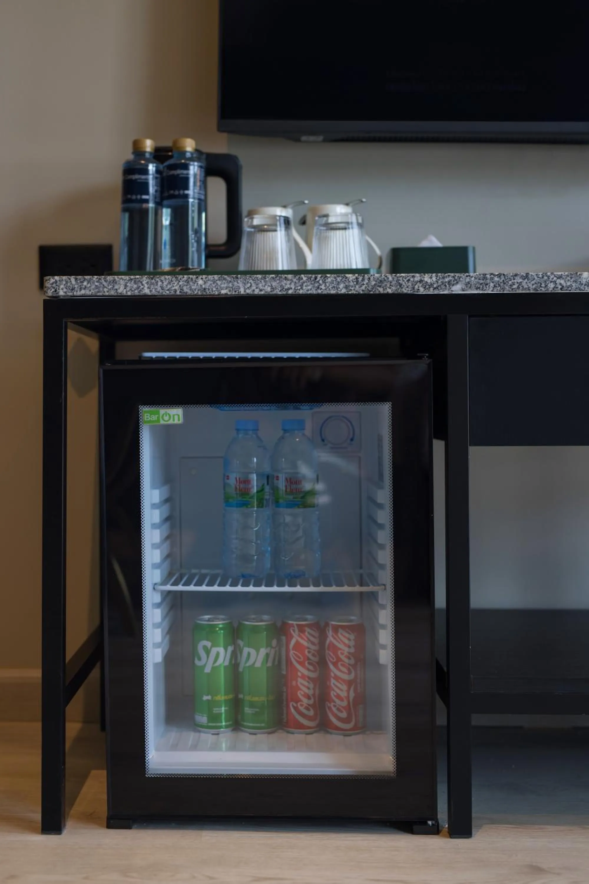 Coffee/tea facilities in Syama Mansion Patong, an Aspira Collection