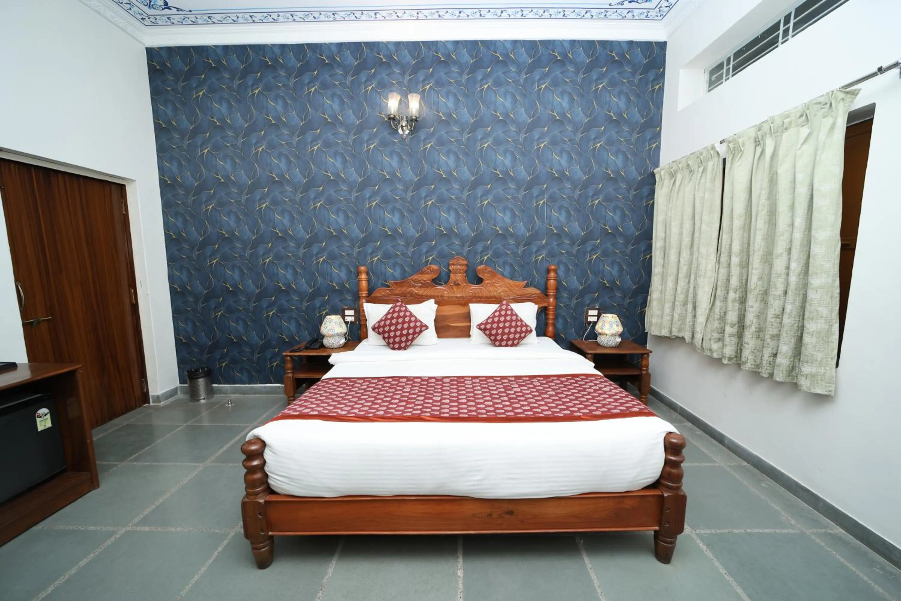 Jai Niwas Palace Resort