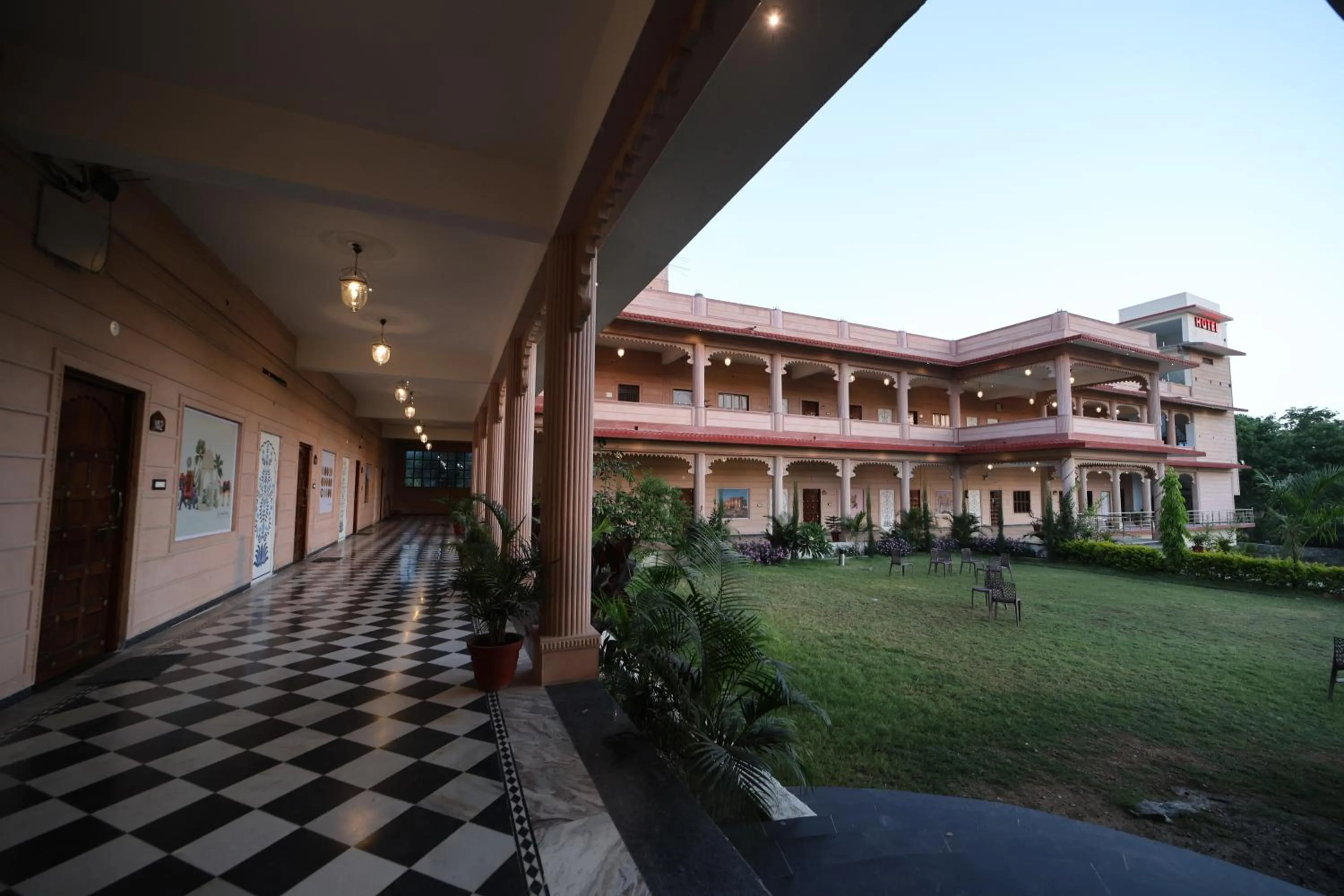 Jai Niwas Palace Resort