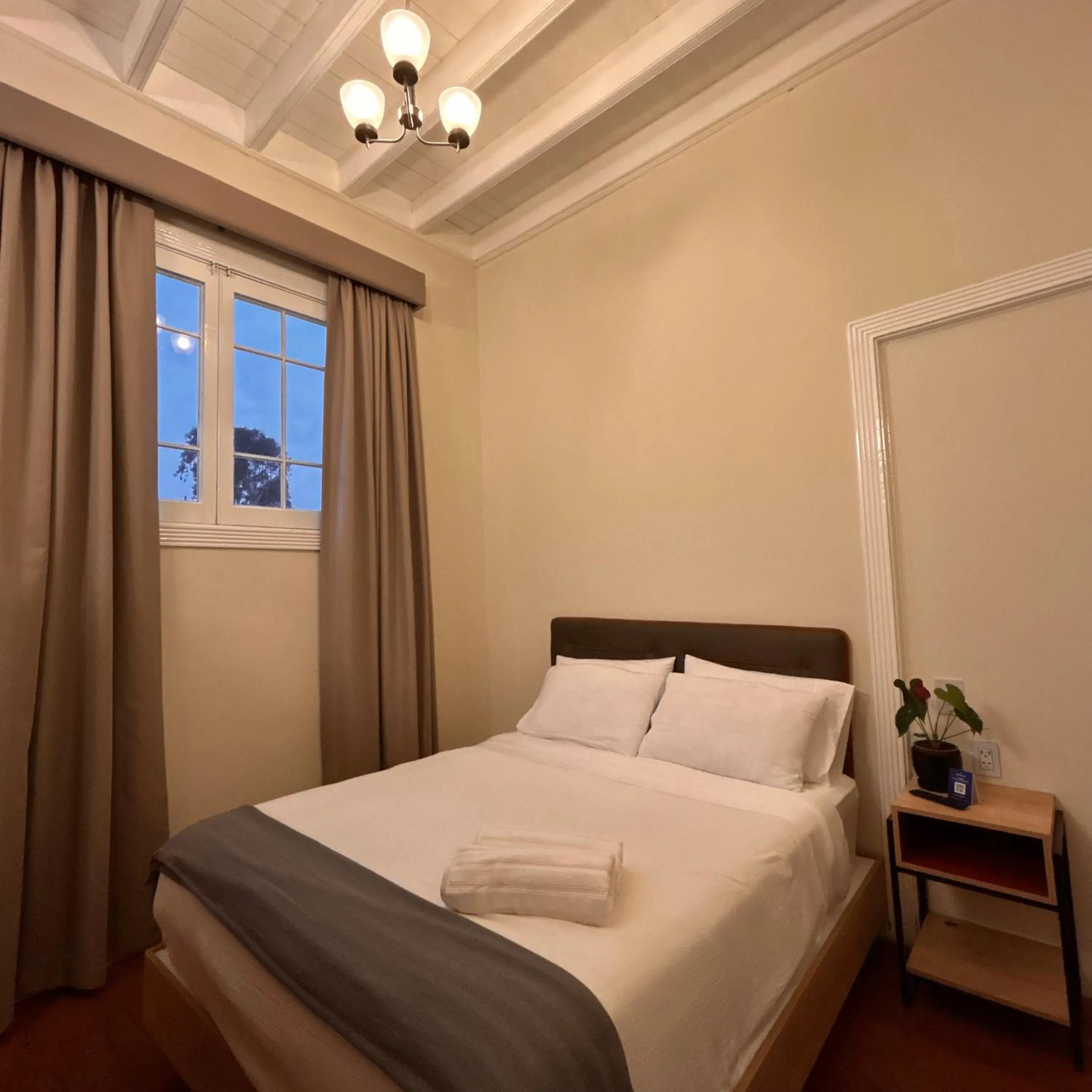 Bed in Andara Boutique Hotel