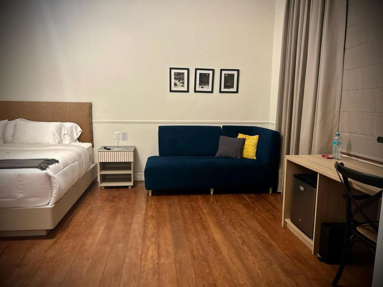 Bedroom, Bed in Andara Boutique Hotel