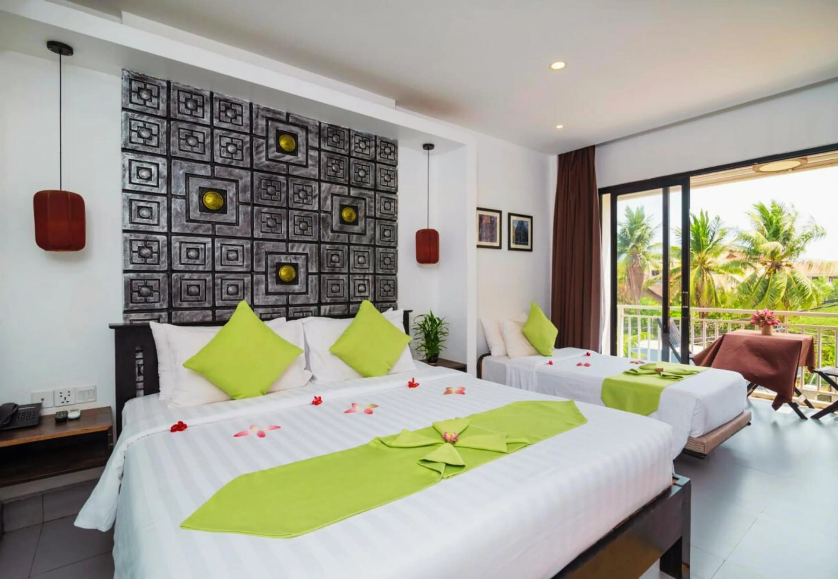Deluxe Family Suite in Angkor Home 27