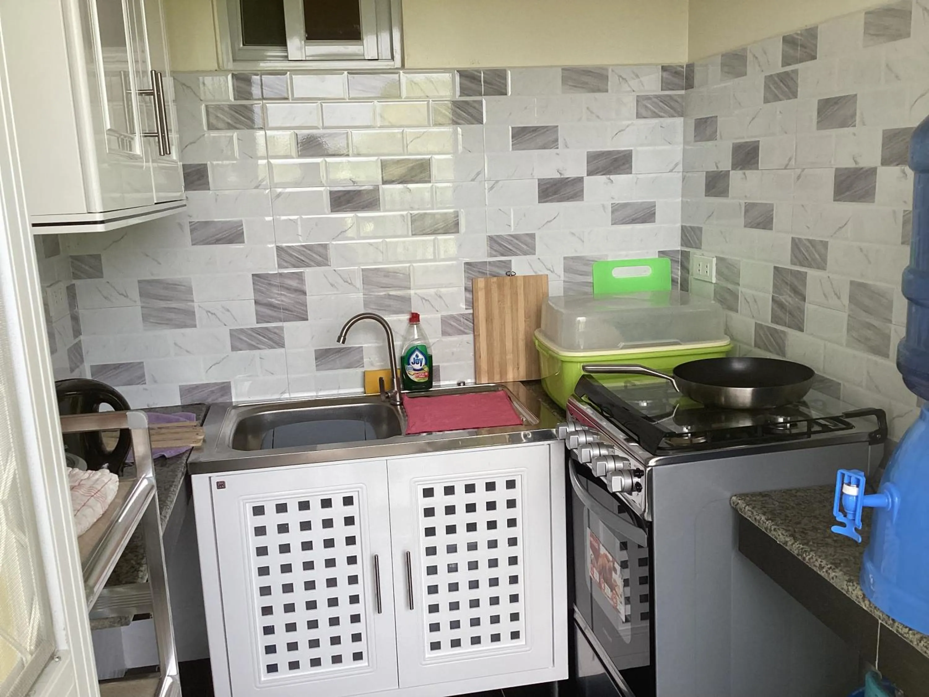 Kitchen or kitchenette in Sondol Guesthouse