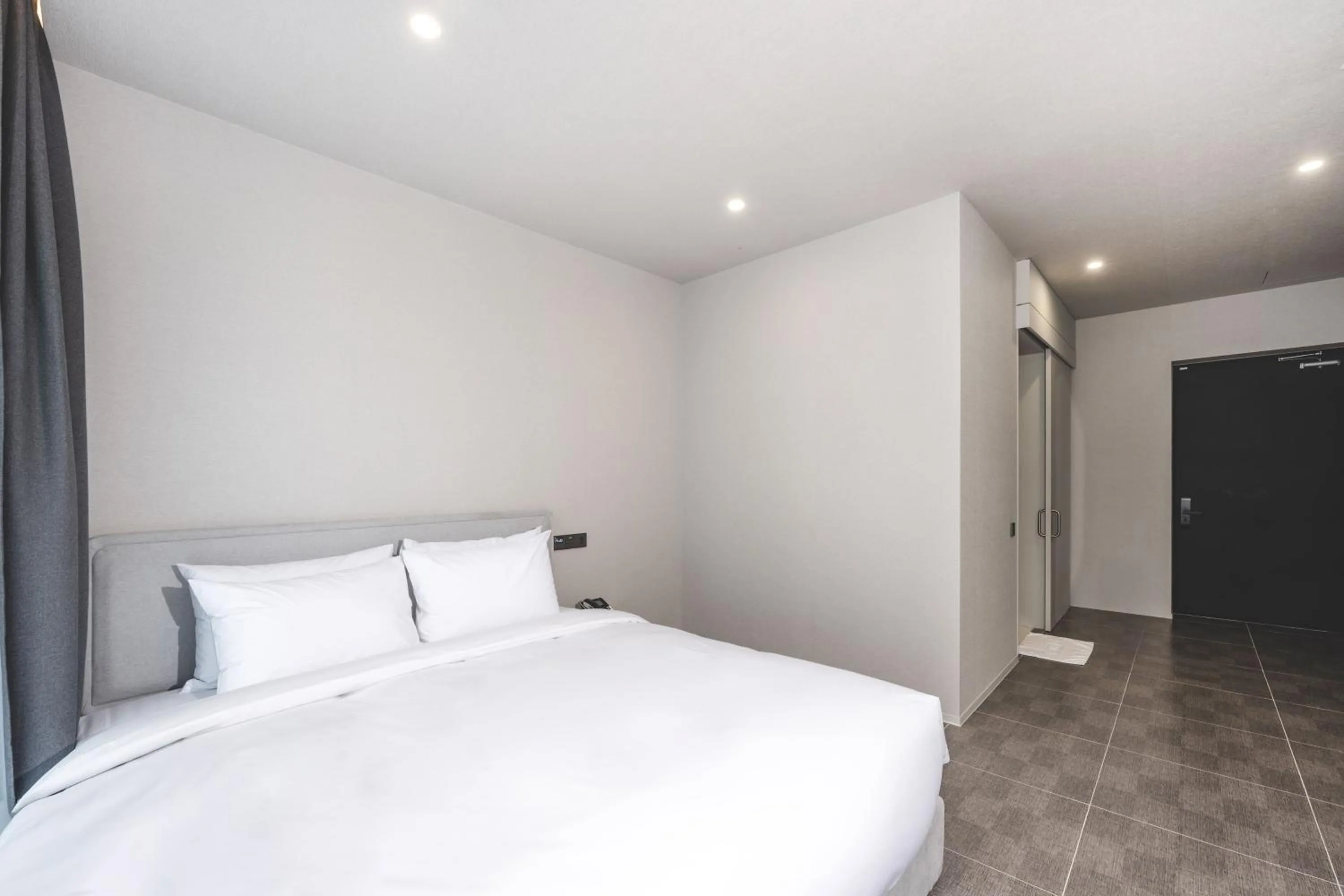 Bed in Gyeongju city hotel