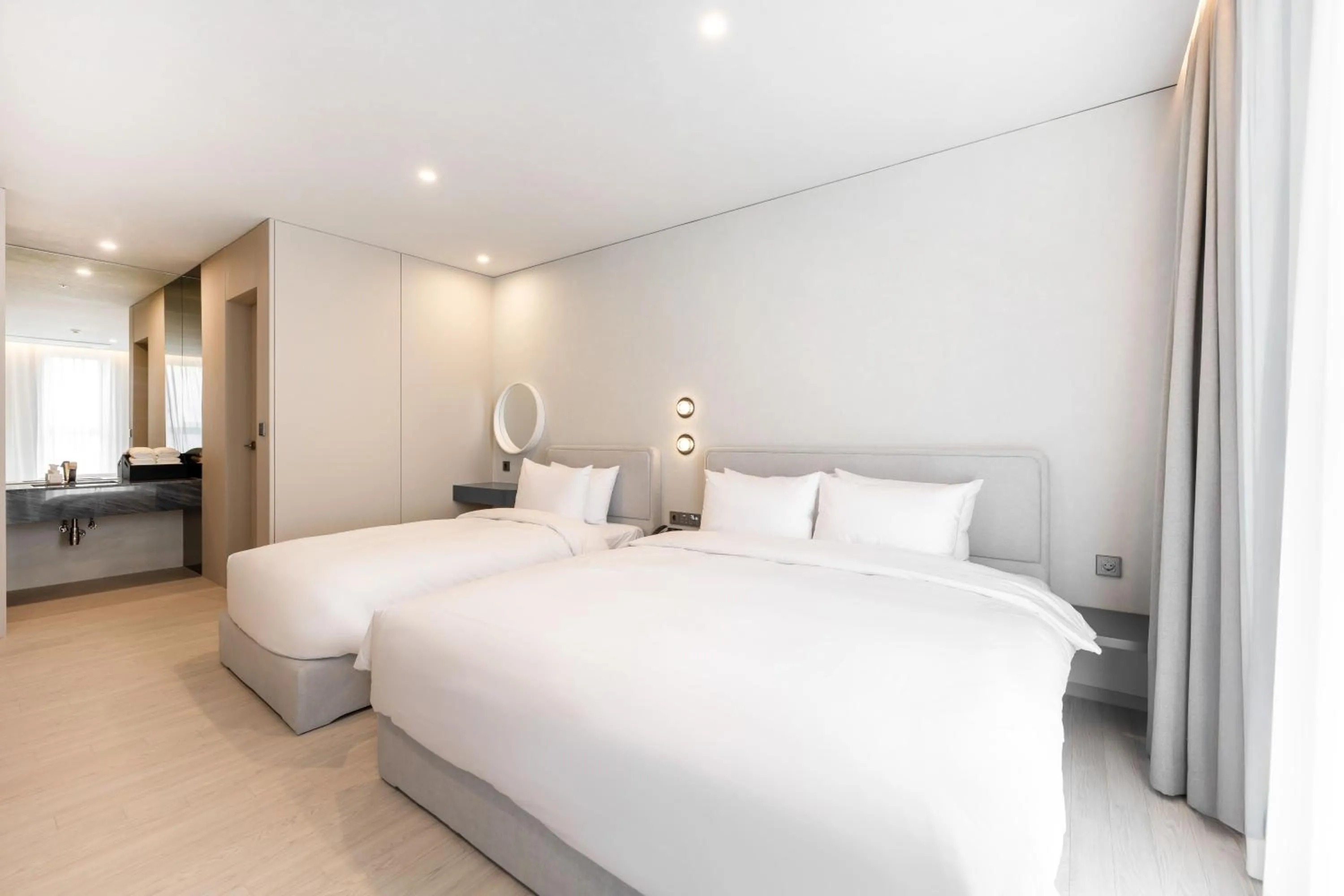 Bedroom, Bed in Gyeongju city hotel