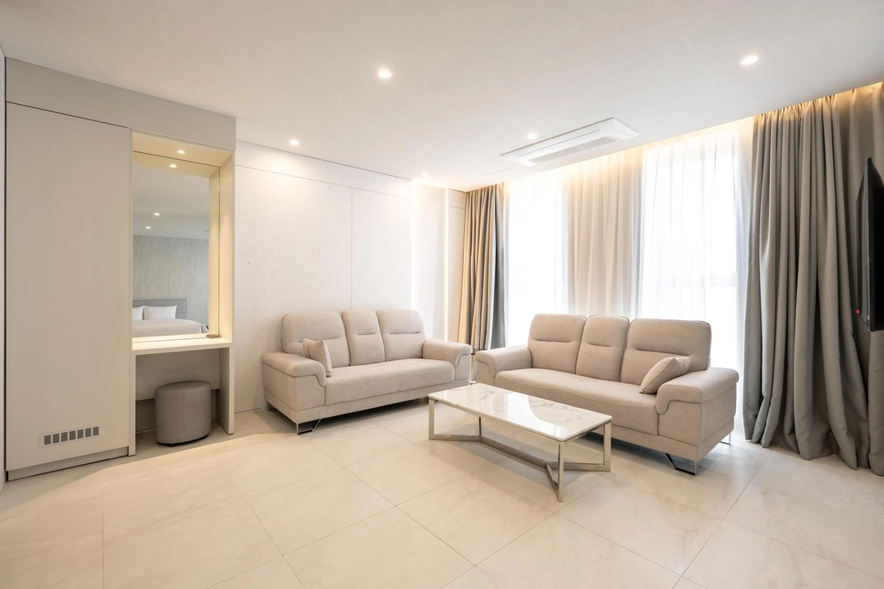 Living room in Gyeongju city hotel