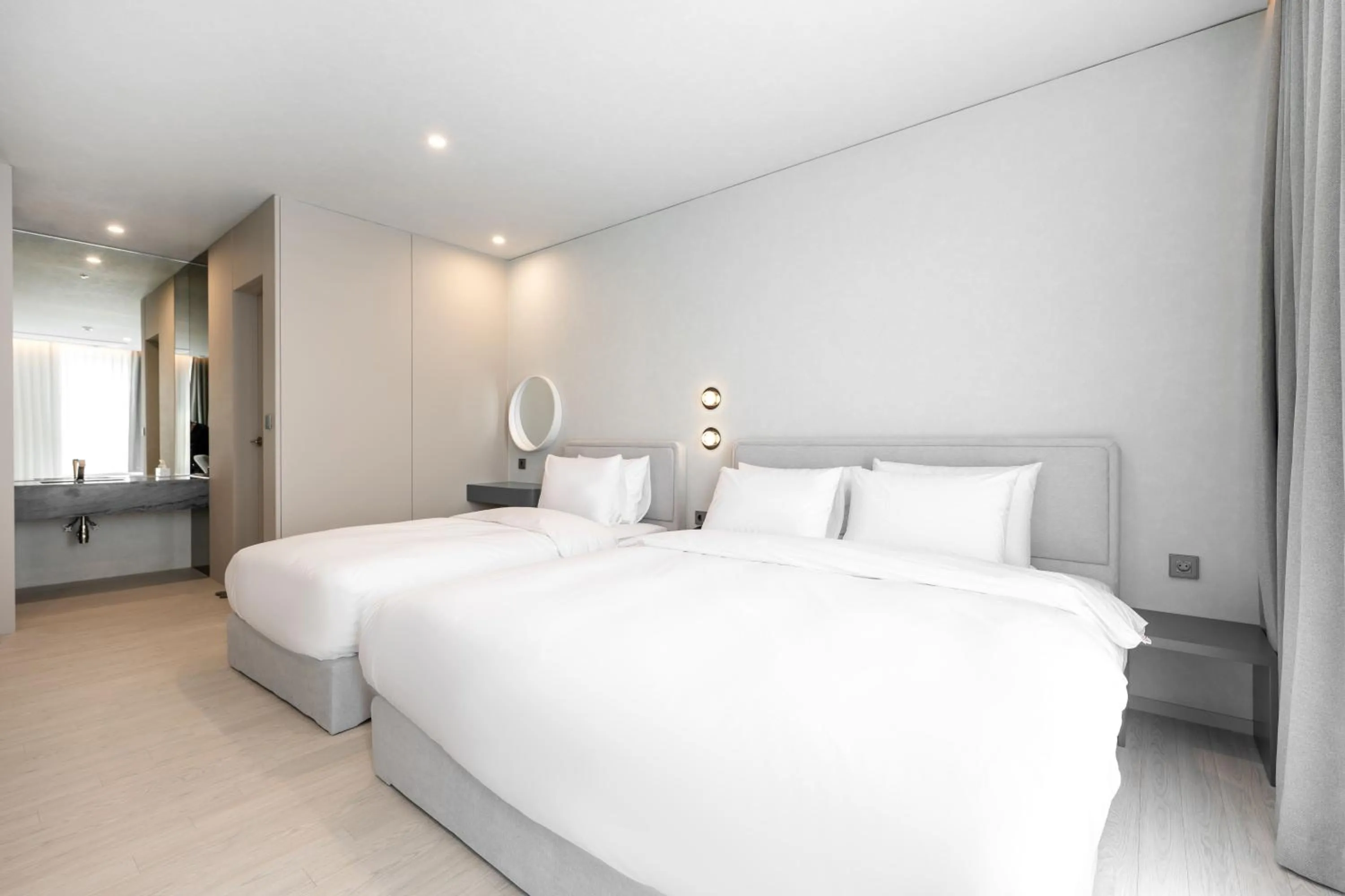 Bedroom, Bed in Gyeongju city hotel