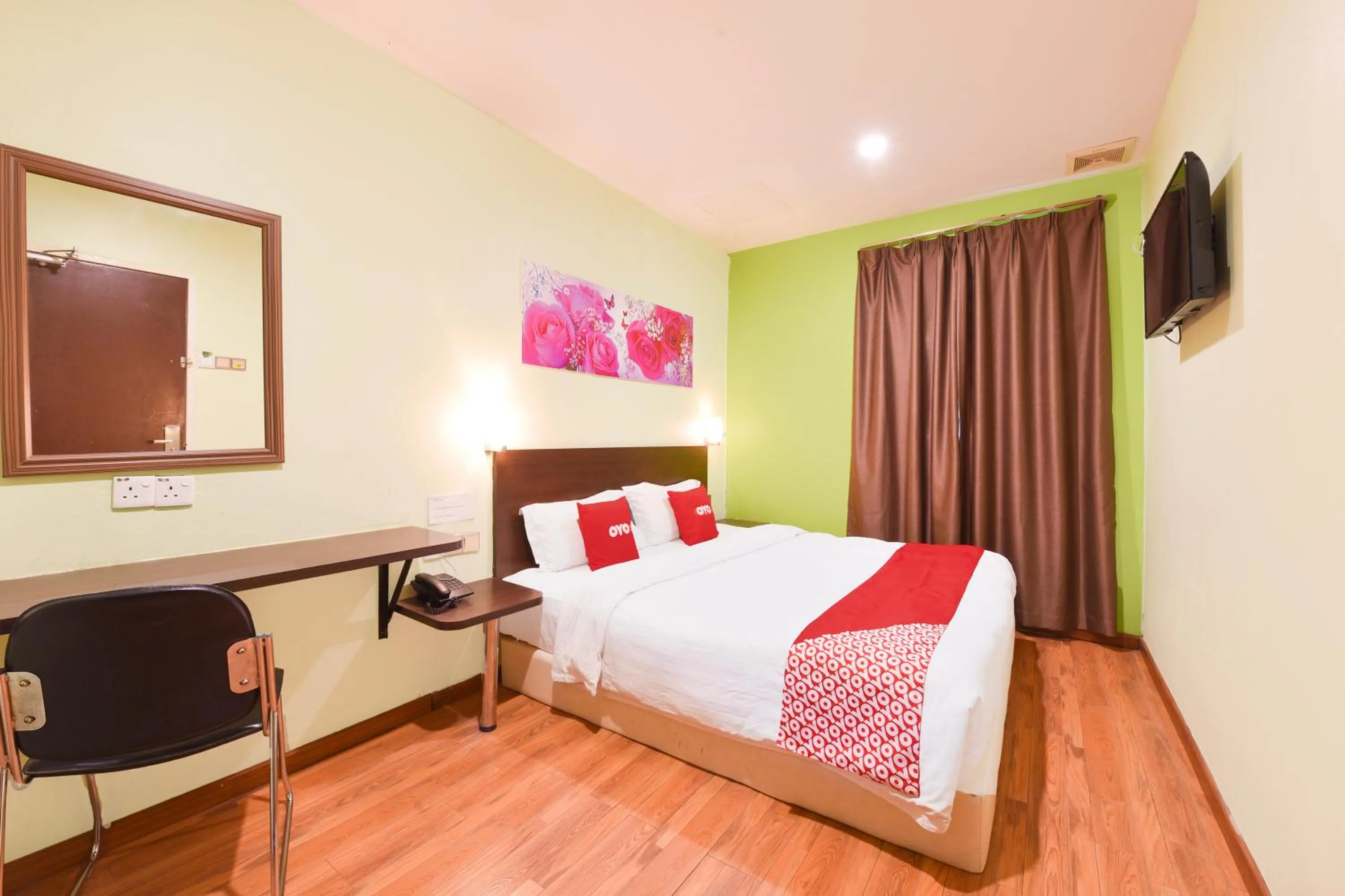 Bed in Dancenter G Home Hotel Near Kota Bharu Kelantan