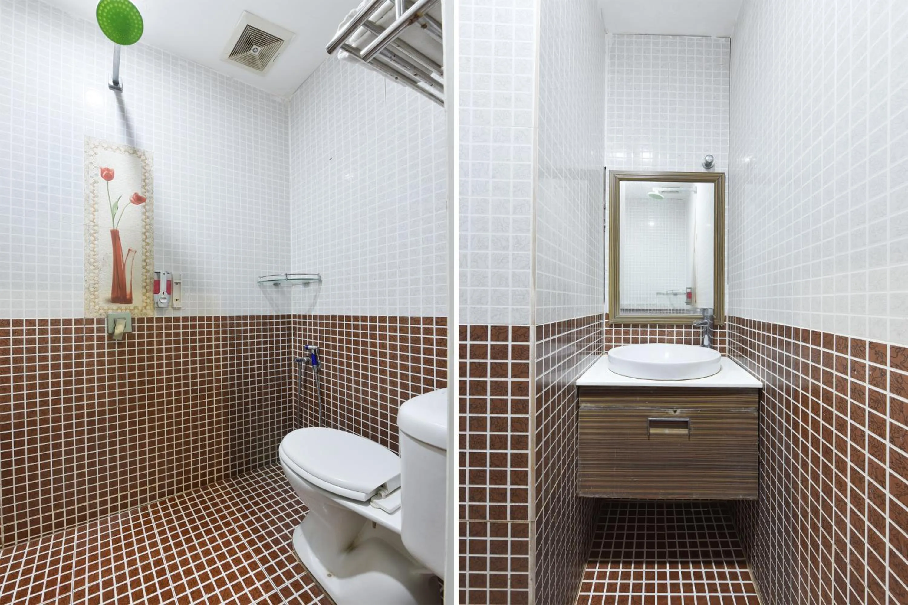 Bathroom in Dancenter G Home Hotel Near Kota Bharu Kelantan