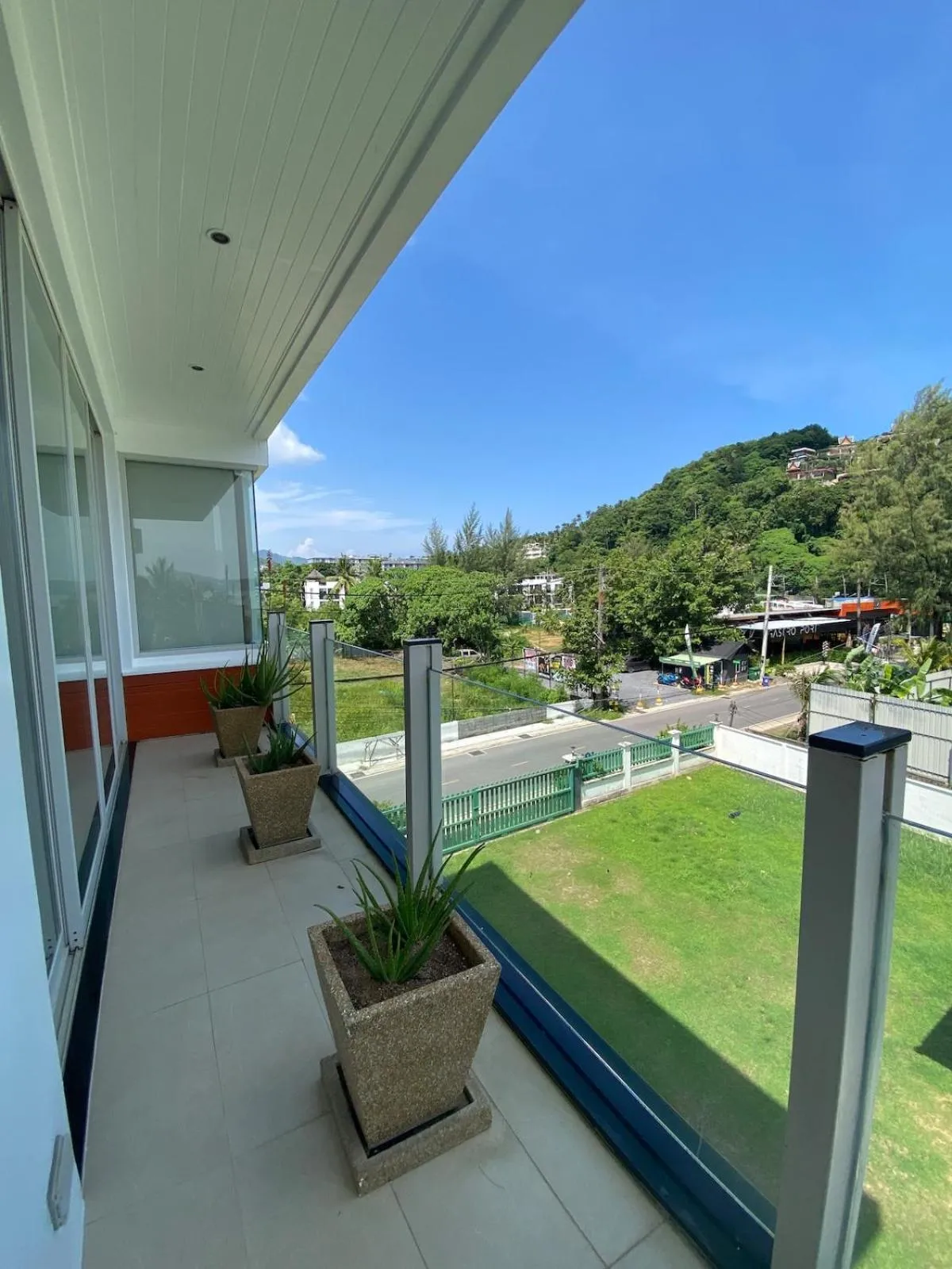 Luxuriously private seafront Bangtao beach