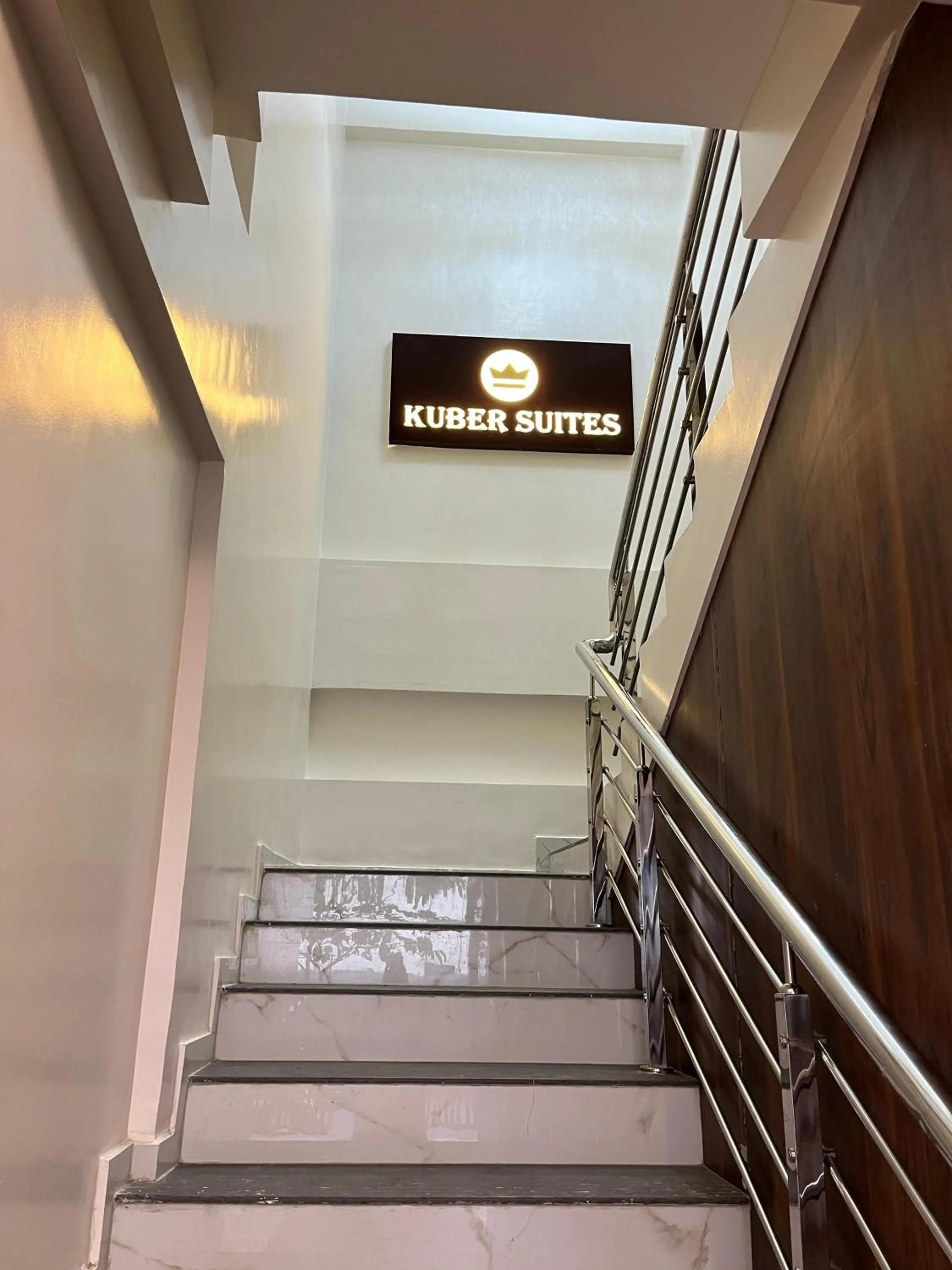 Kuber Suites