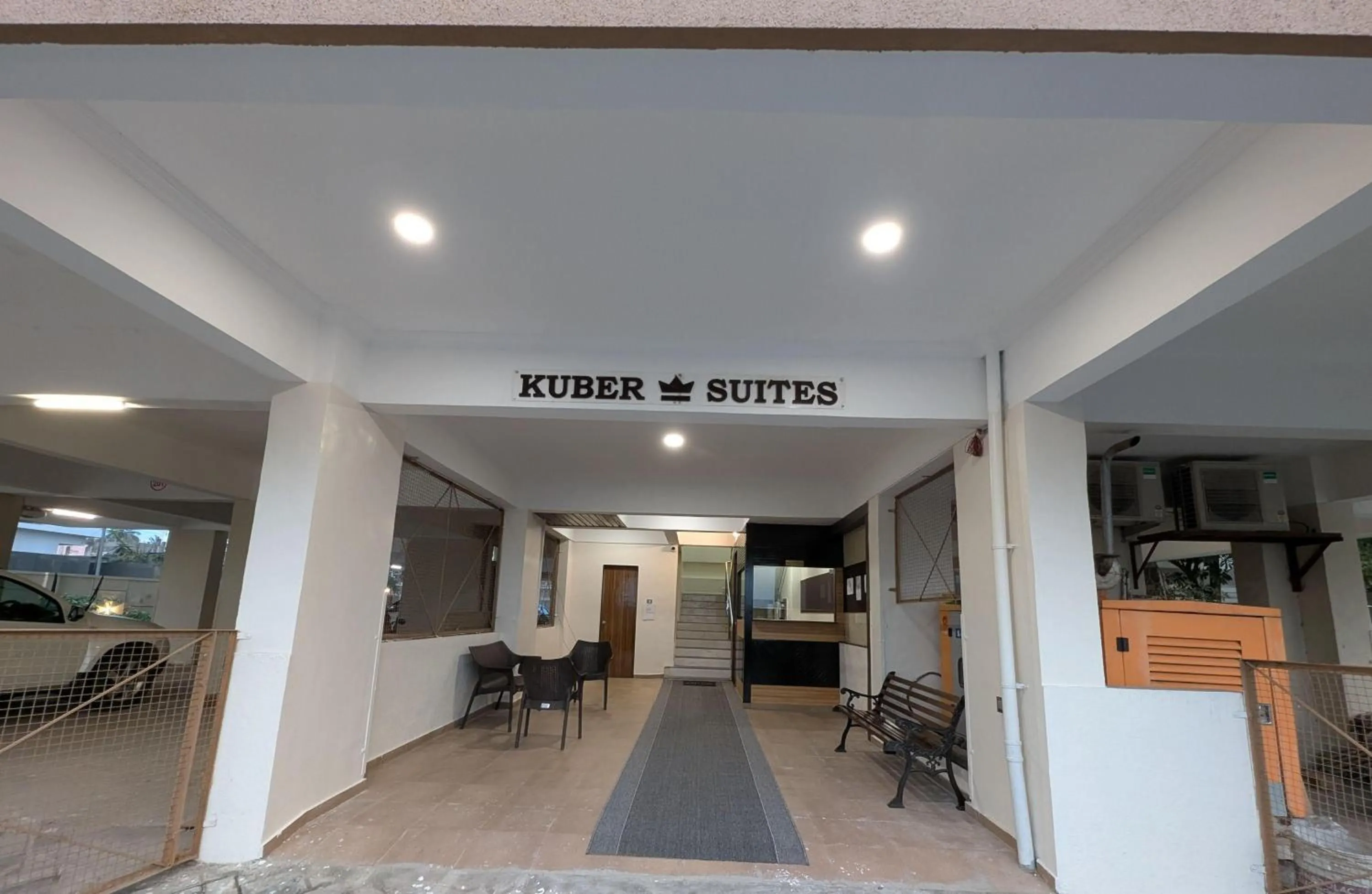 Facade/entrance in Kuber Suites