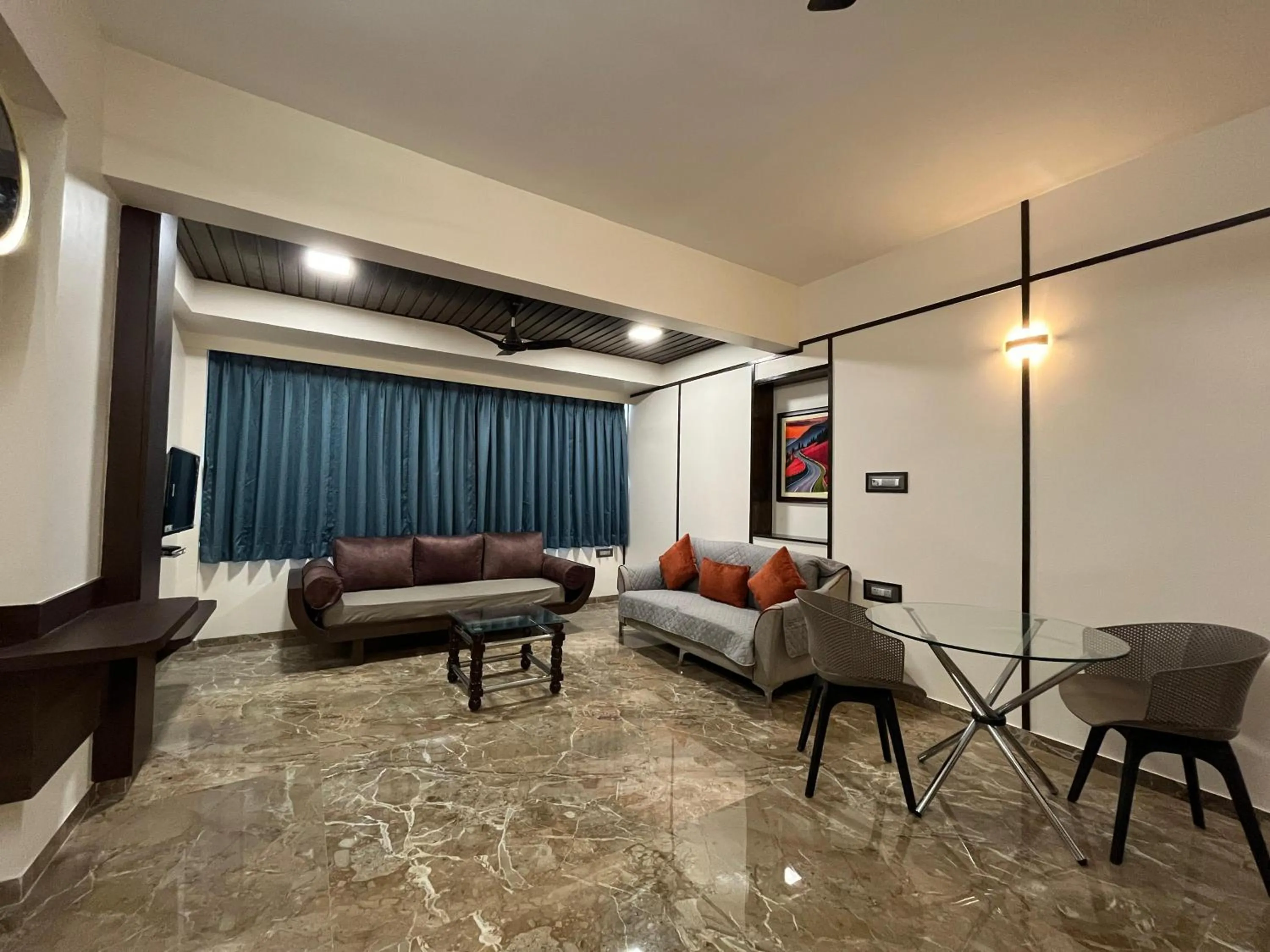 Kuber Suites