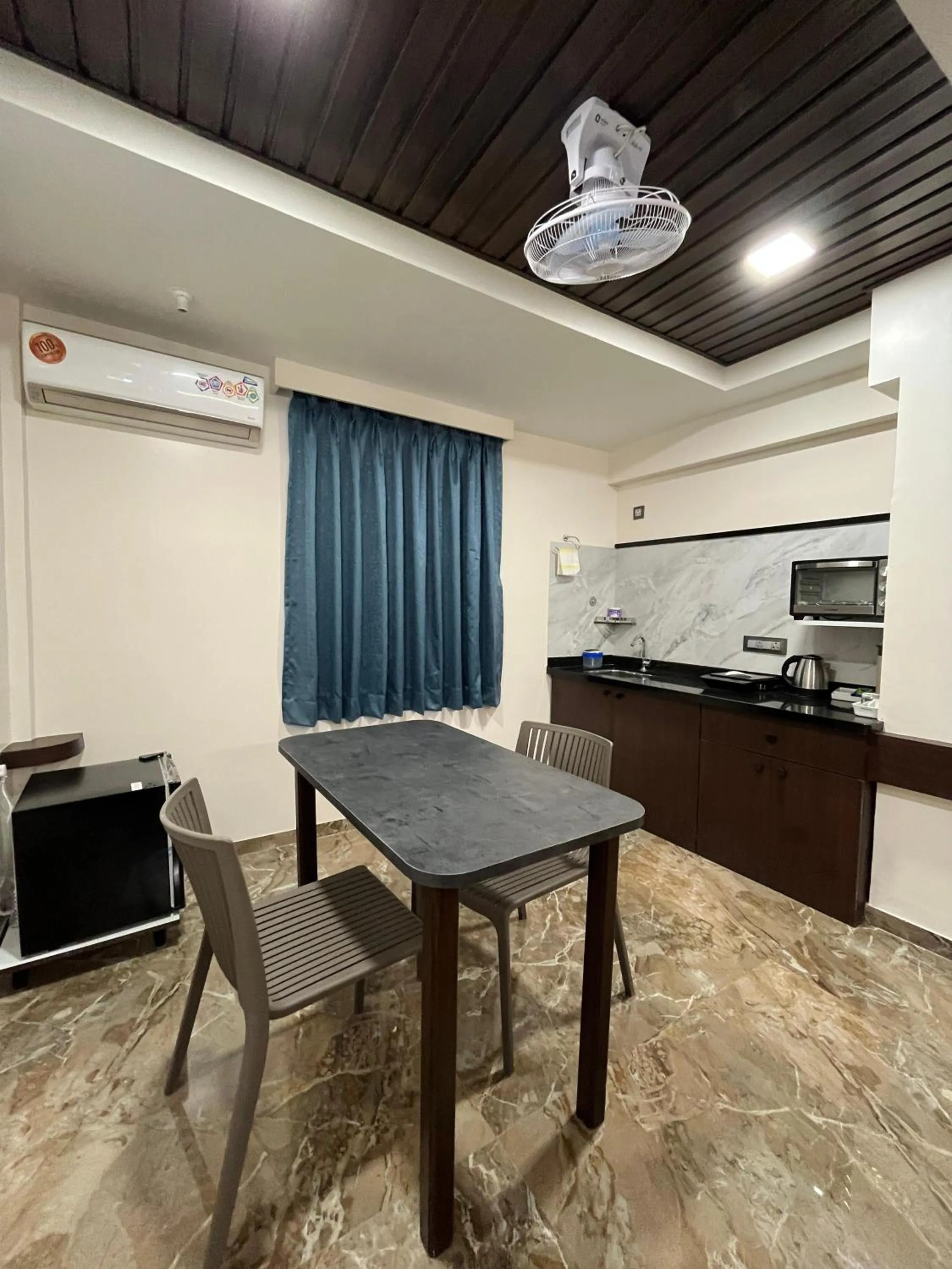 Kuber Suites