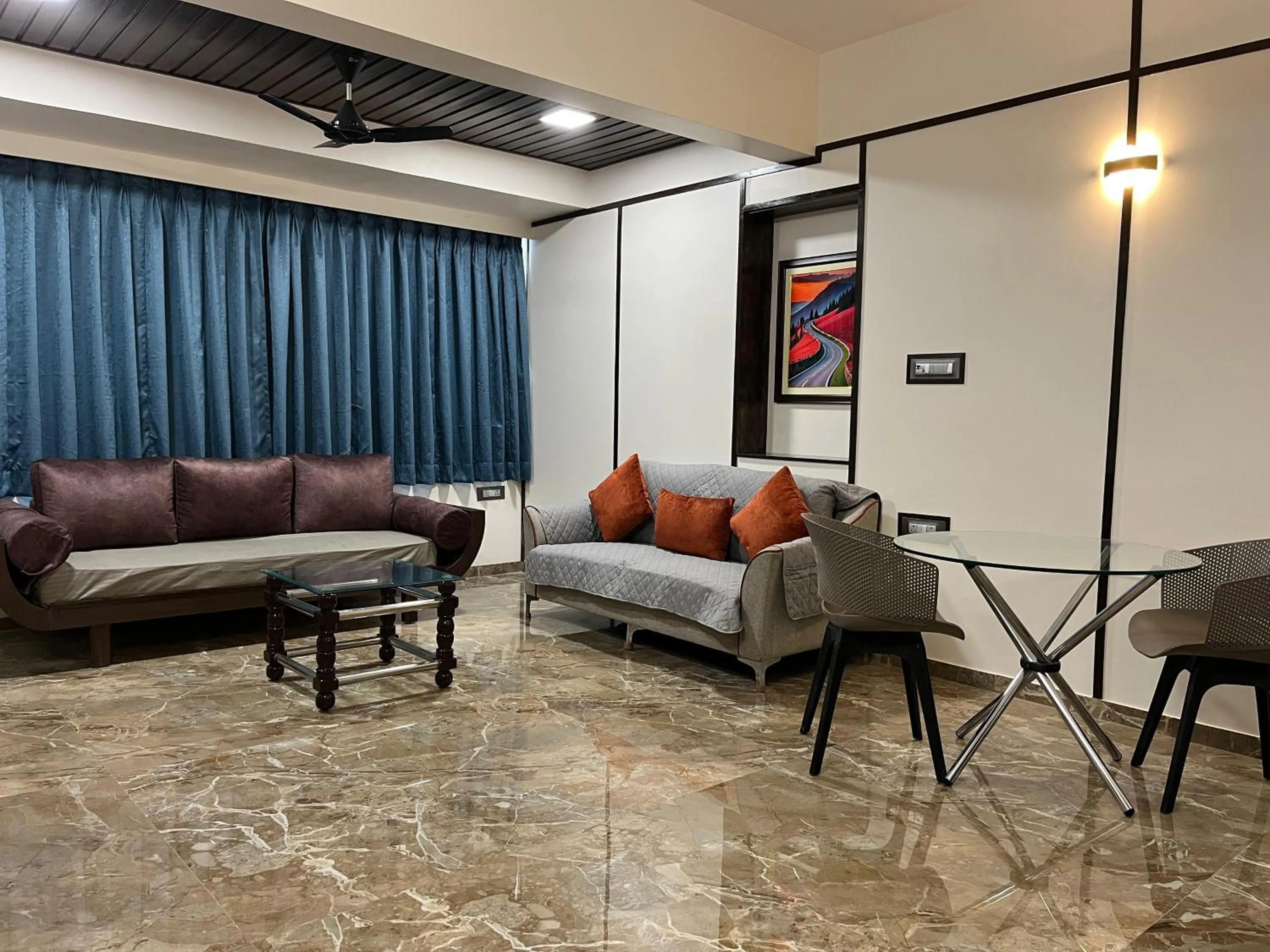 Living room in Kuber Suites