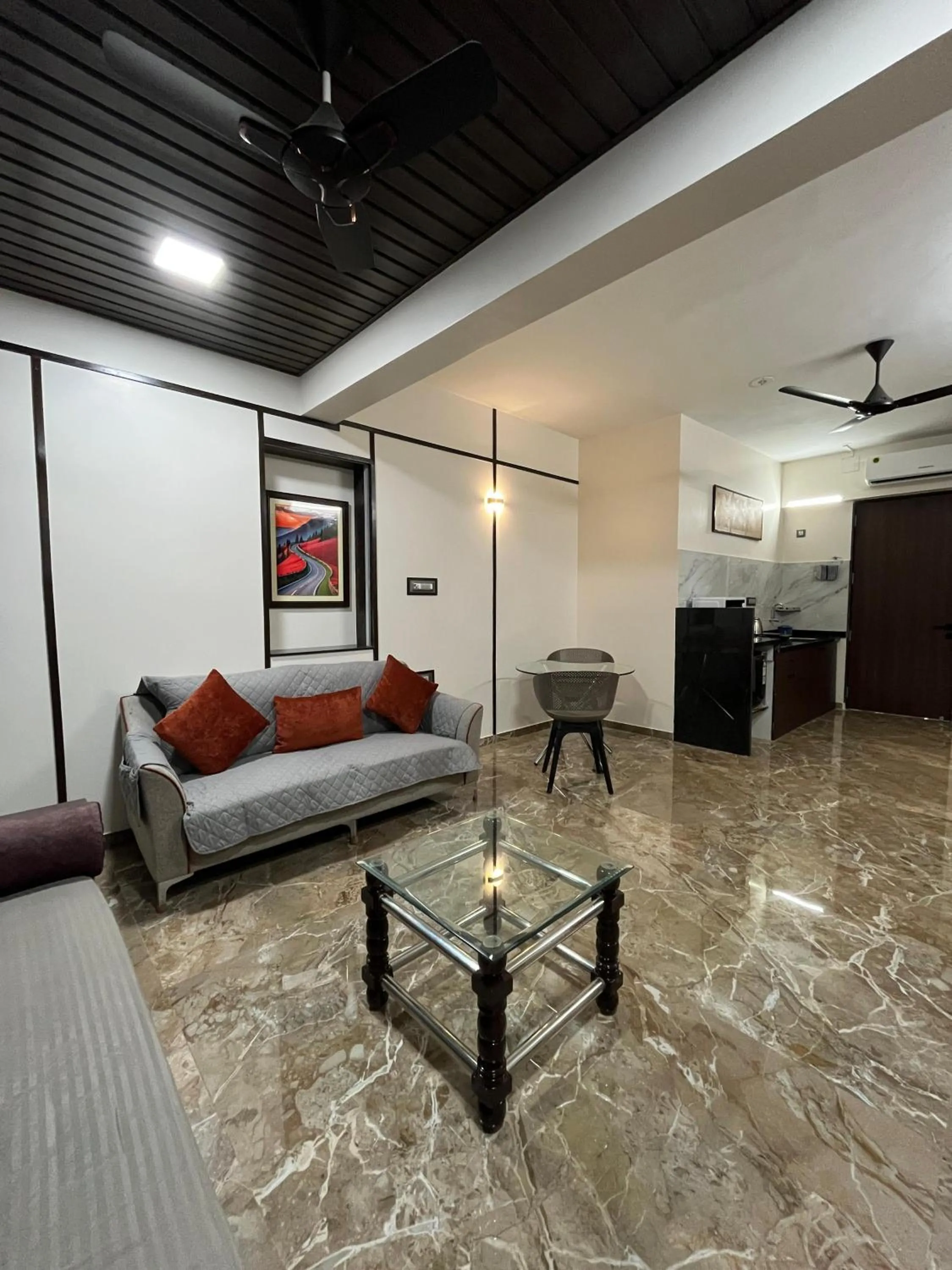 Kuber Suites
