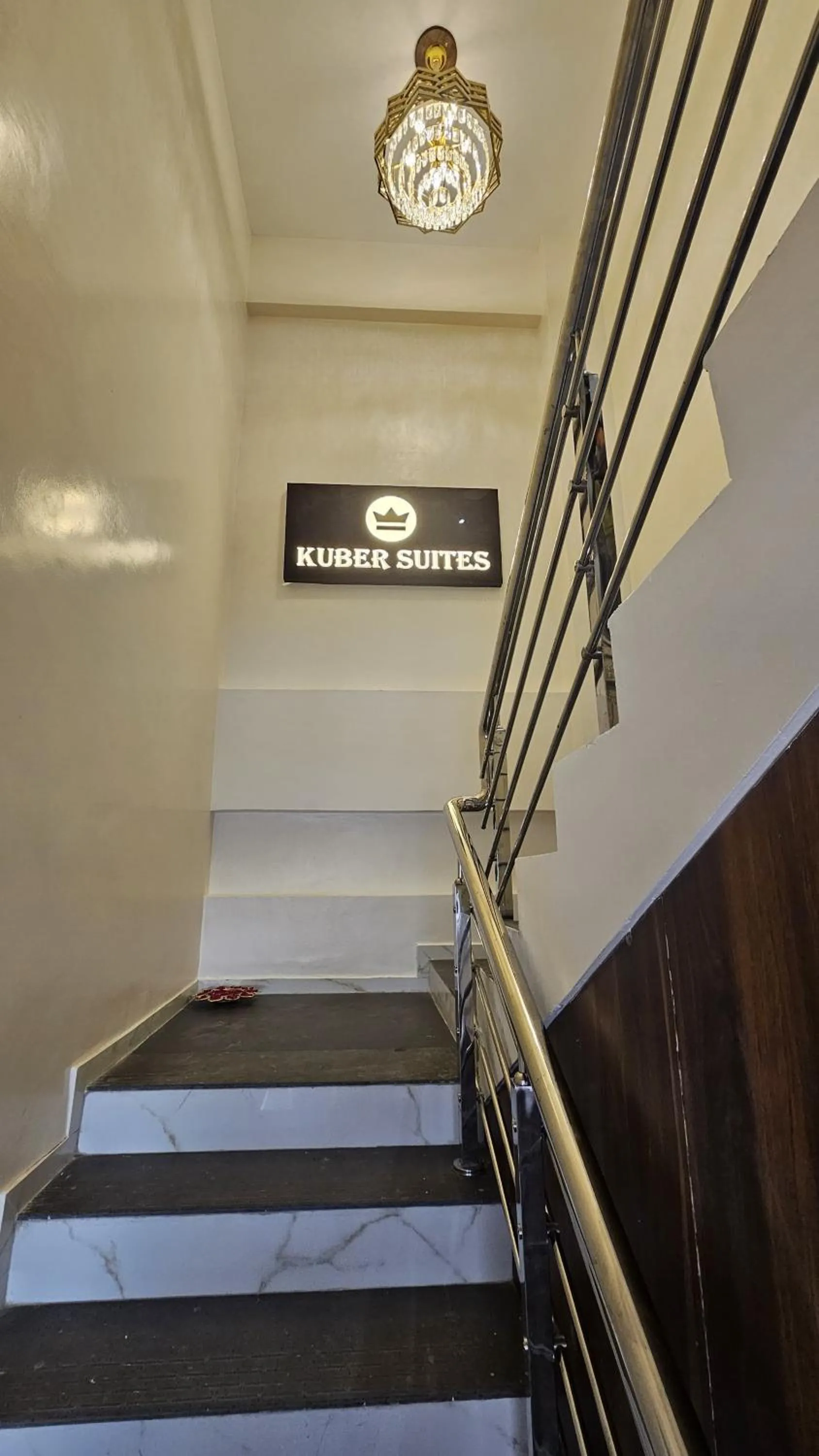 Kuber Suites