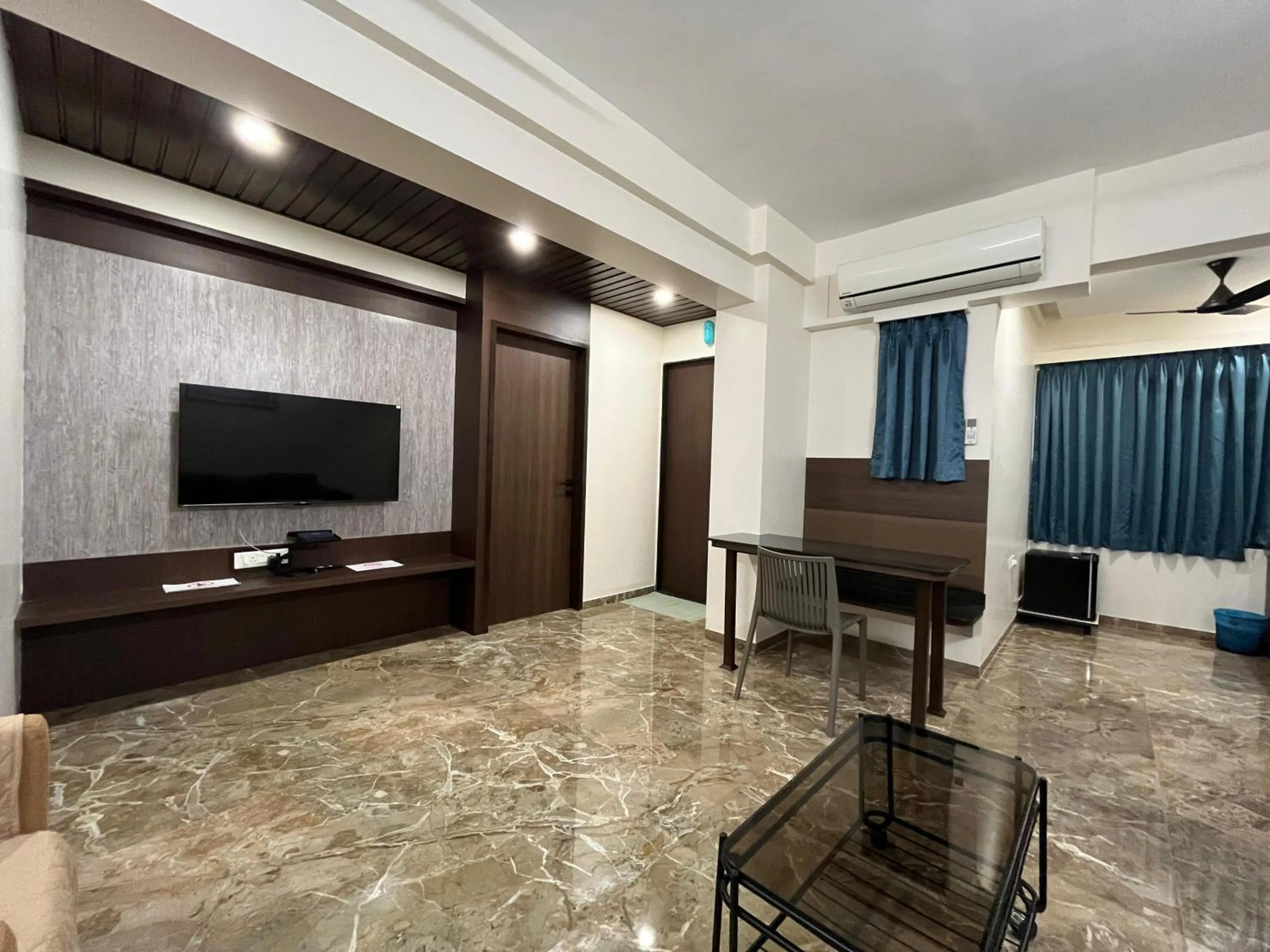 TV and multimedia in Kuber Suites