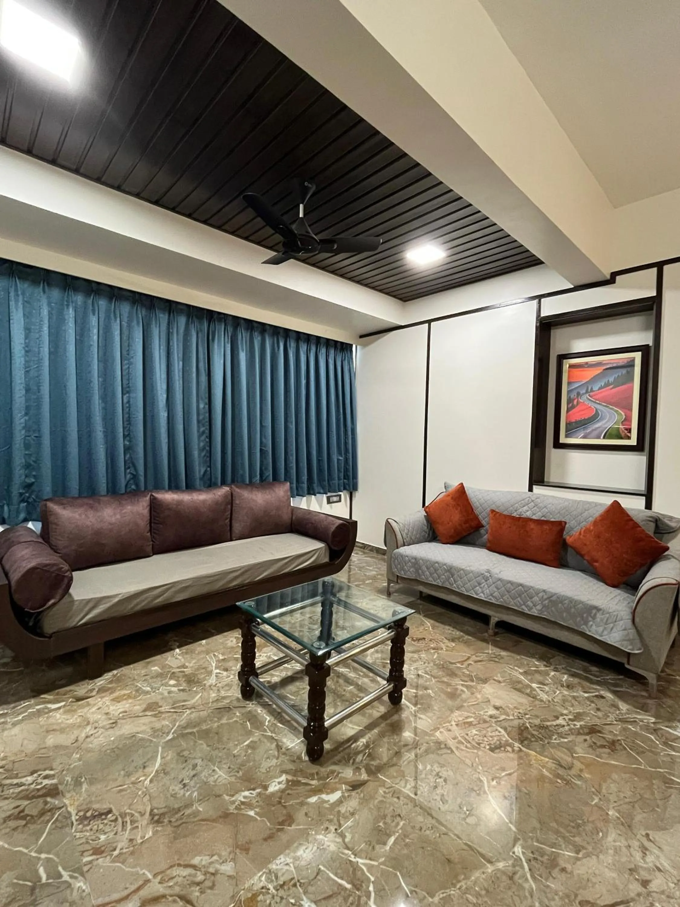 Kuber Suites