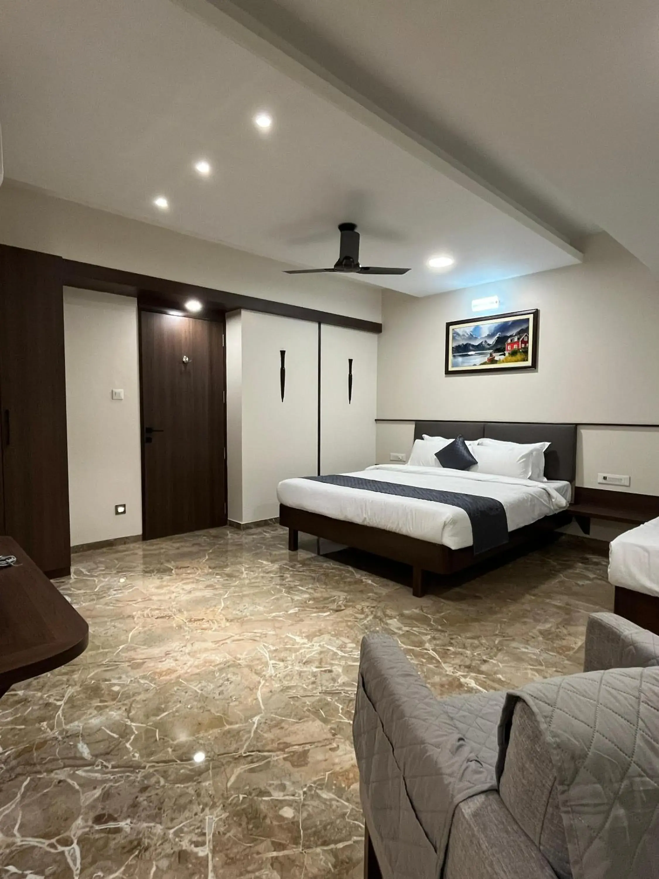 Kuber Suites Kuber Suites