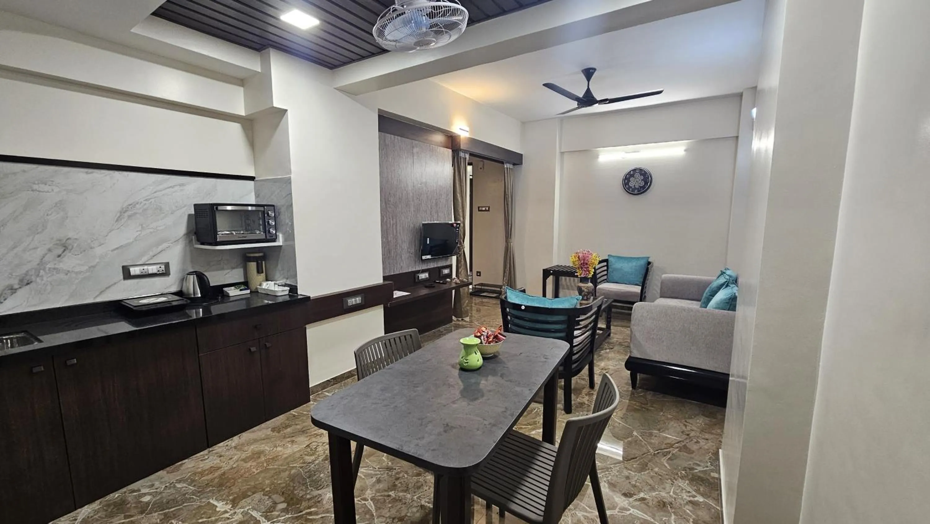 TV and multimedia in Kuber Suites