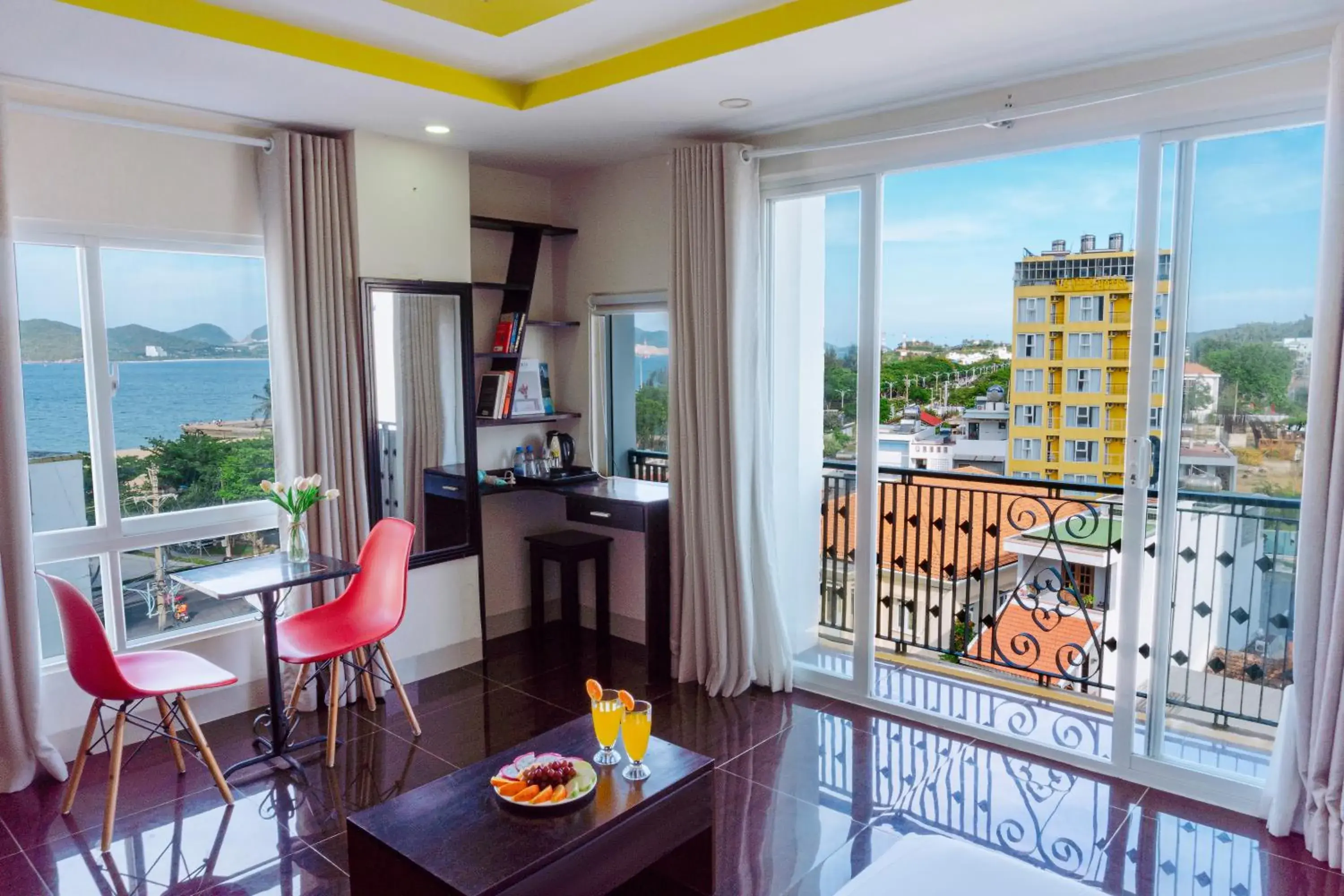 King Suite with Ocean View in Melyna Hotel Nha Trang Beach King Suite with Ocean View in Melyna Hotel Nha Trang Beach
