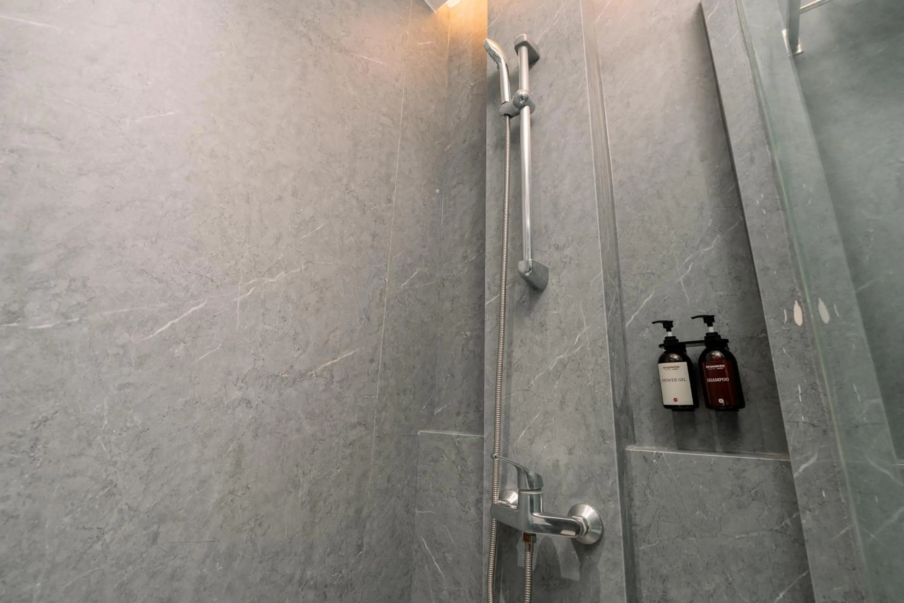 Bathroom in Shankee Suites Sudirman