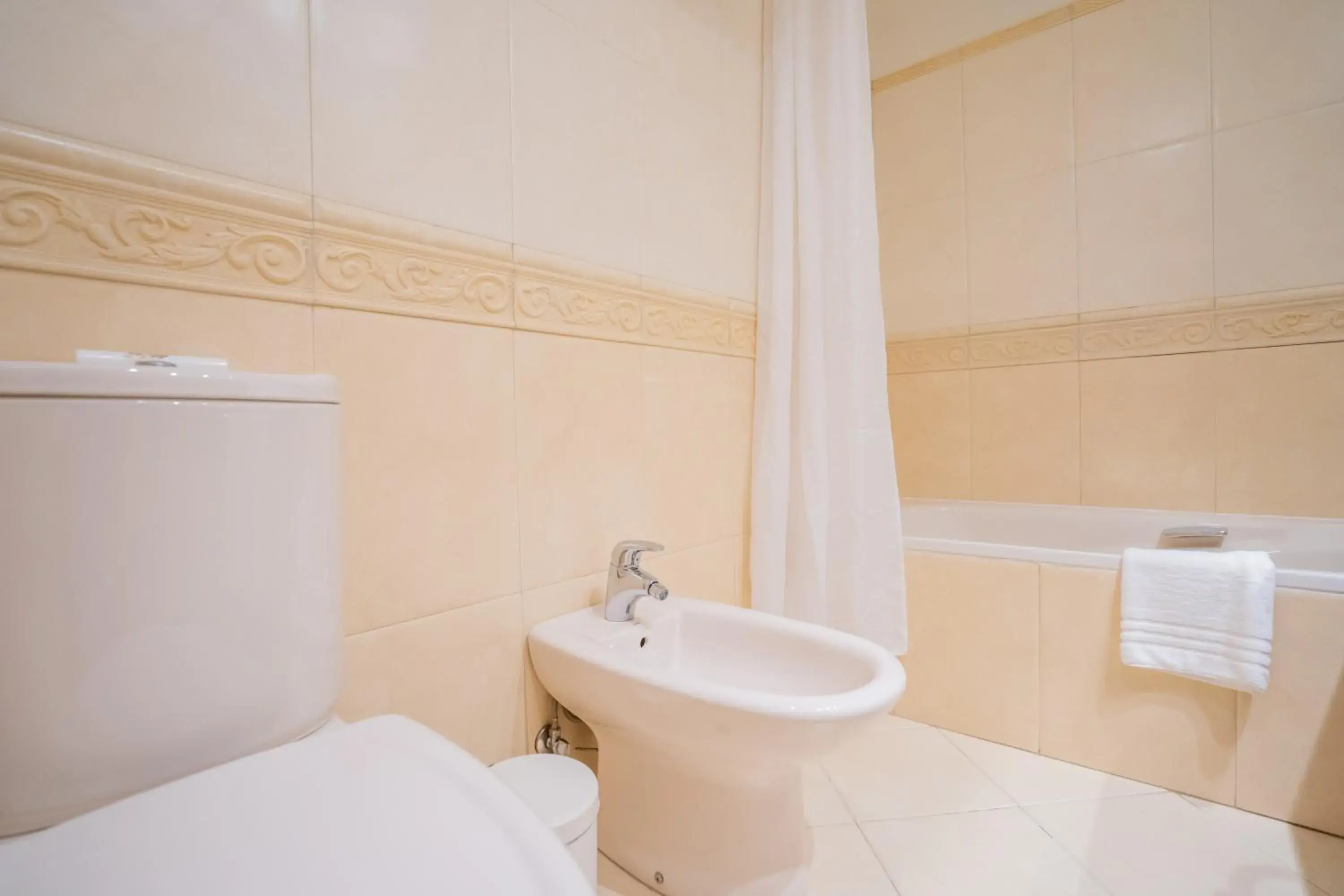 Junior Suite in Hotel Torres de Somo Junior Suite in Hotel Torres de Somo