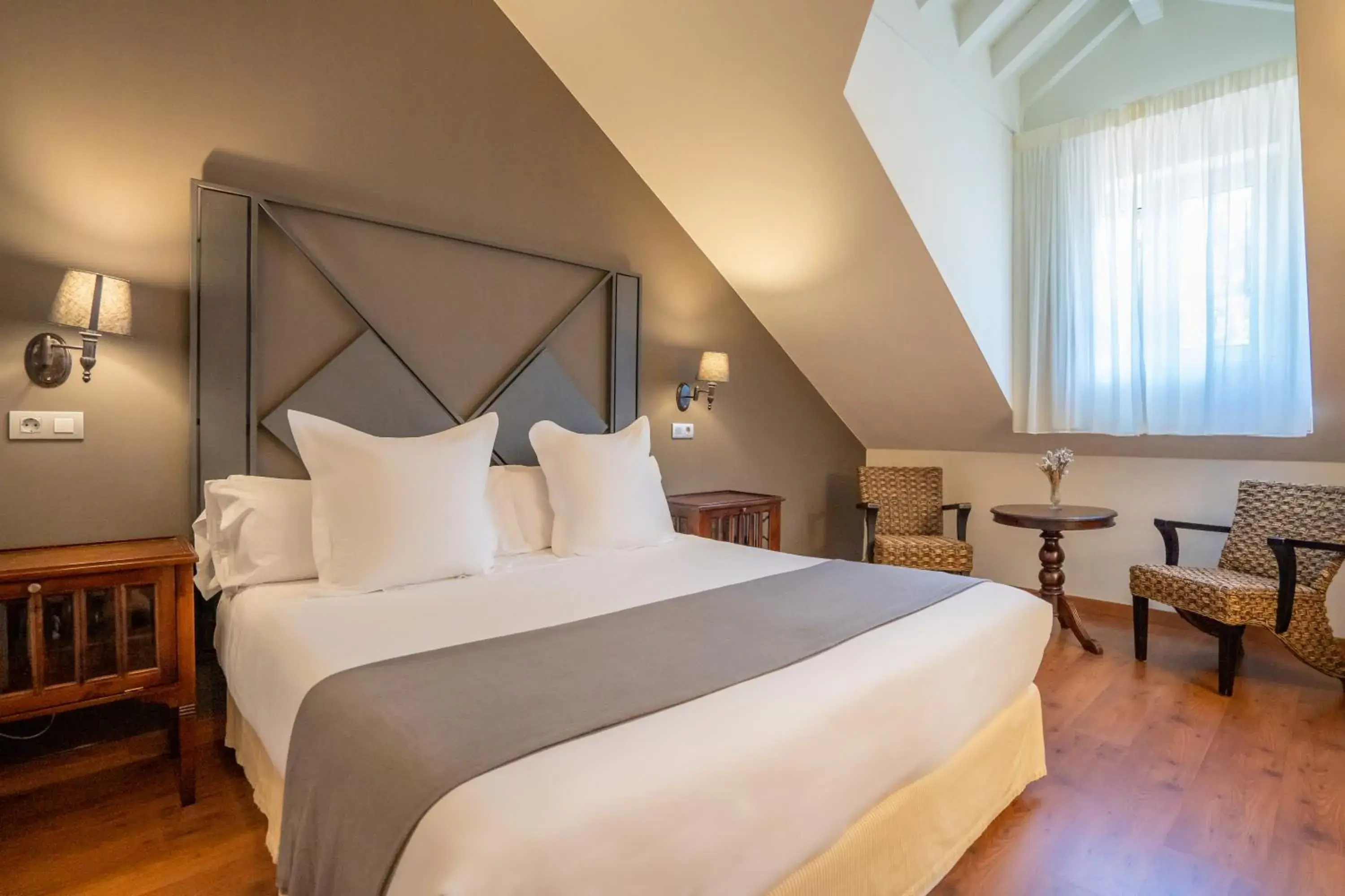 Bed in Hotel Torres de Somo Bed in Hotel Torres de Somo