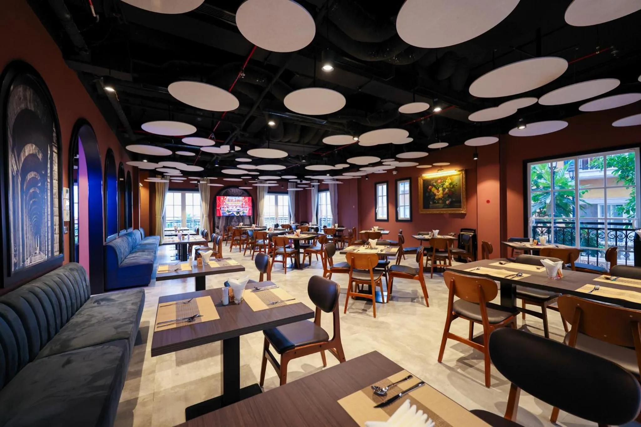 Restaurant/places to eat in Times Corner Amalfi Hotel