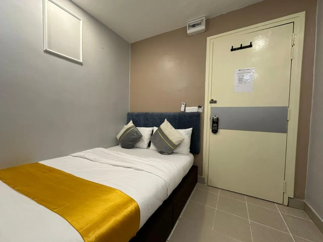 Bed in SS Grey Hotel