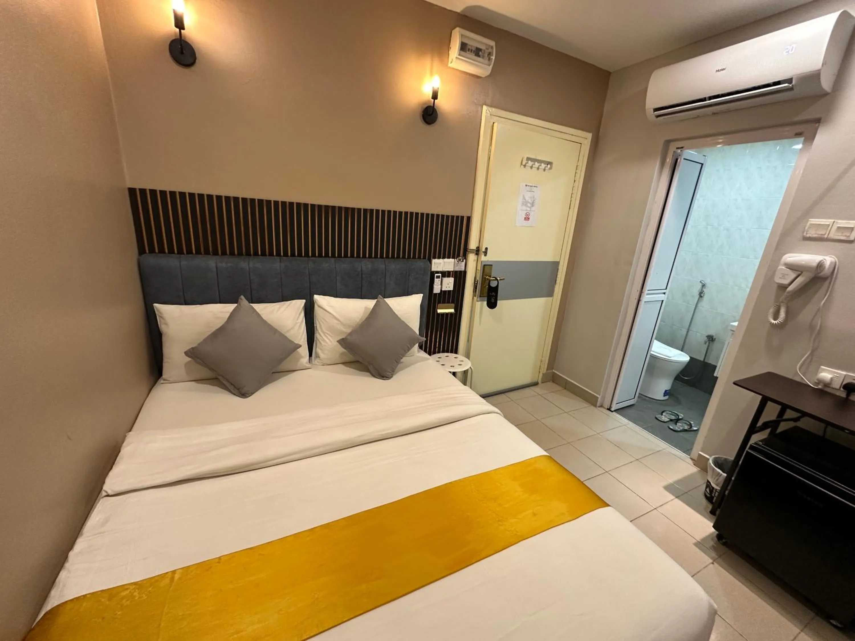 Bed in SS Grey Hotel