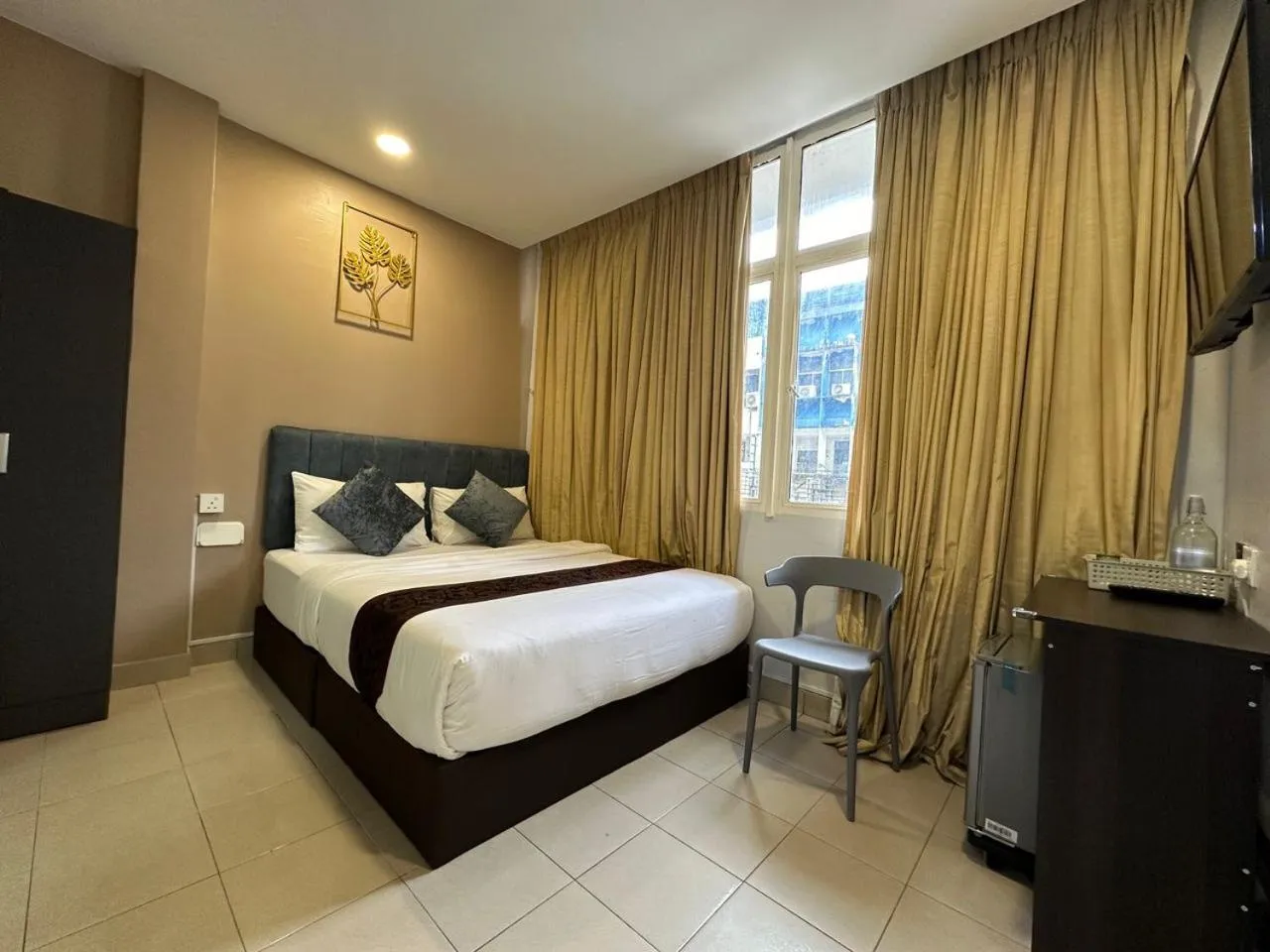 TV and multimedia, Bed in SS Grey Hotel