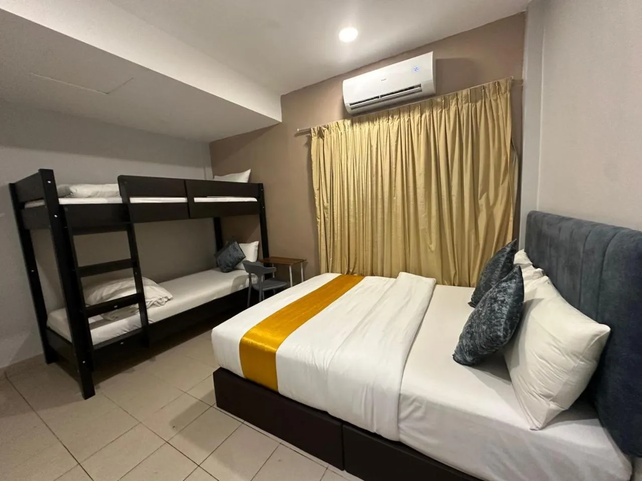 Bed in SS Grey Hotel