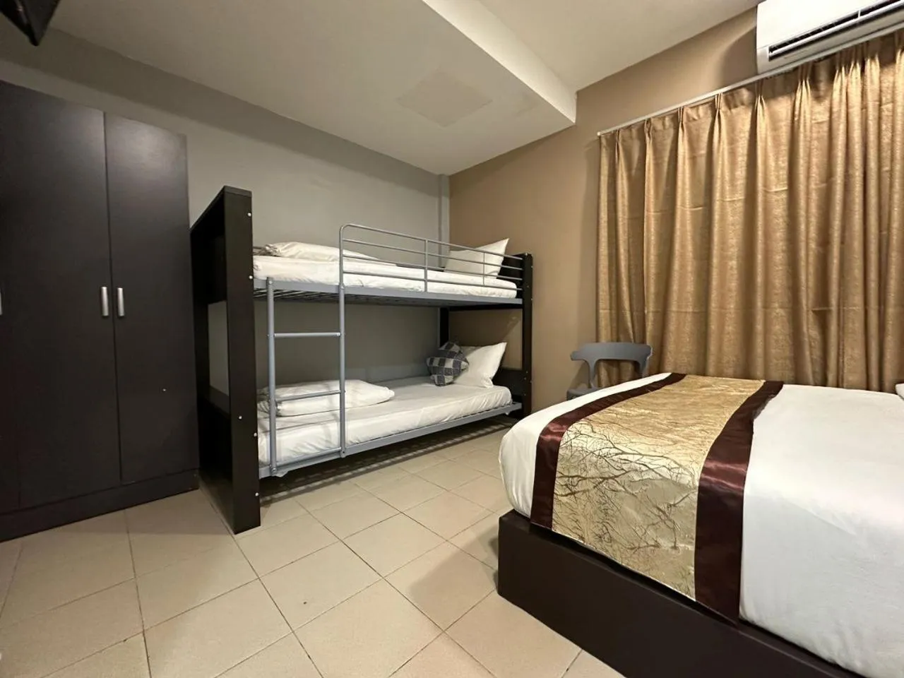 Bed in SS Grey Hotel