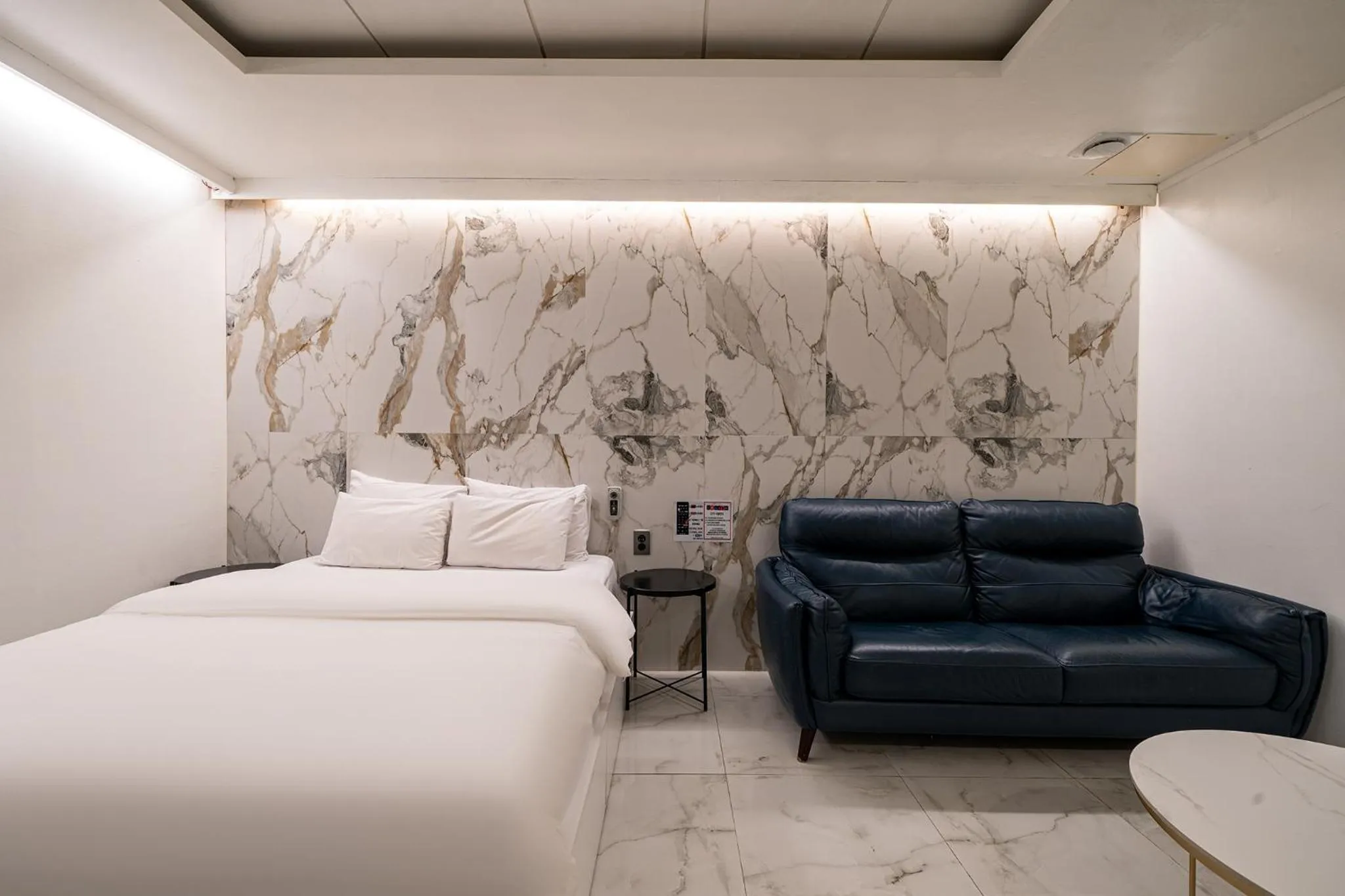 S Hotel