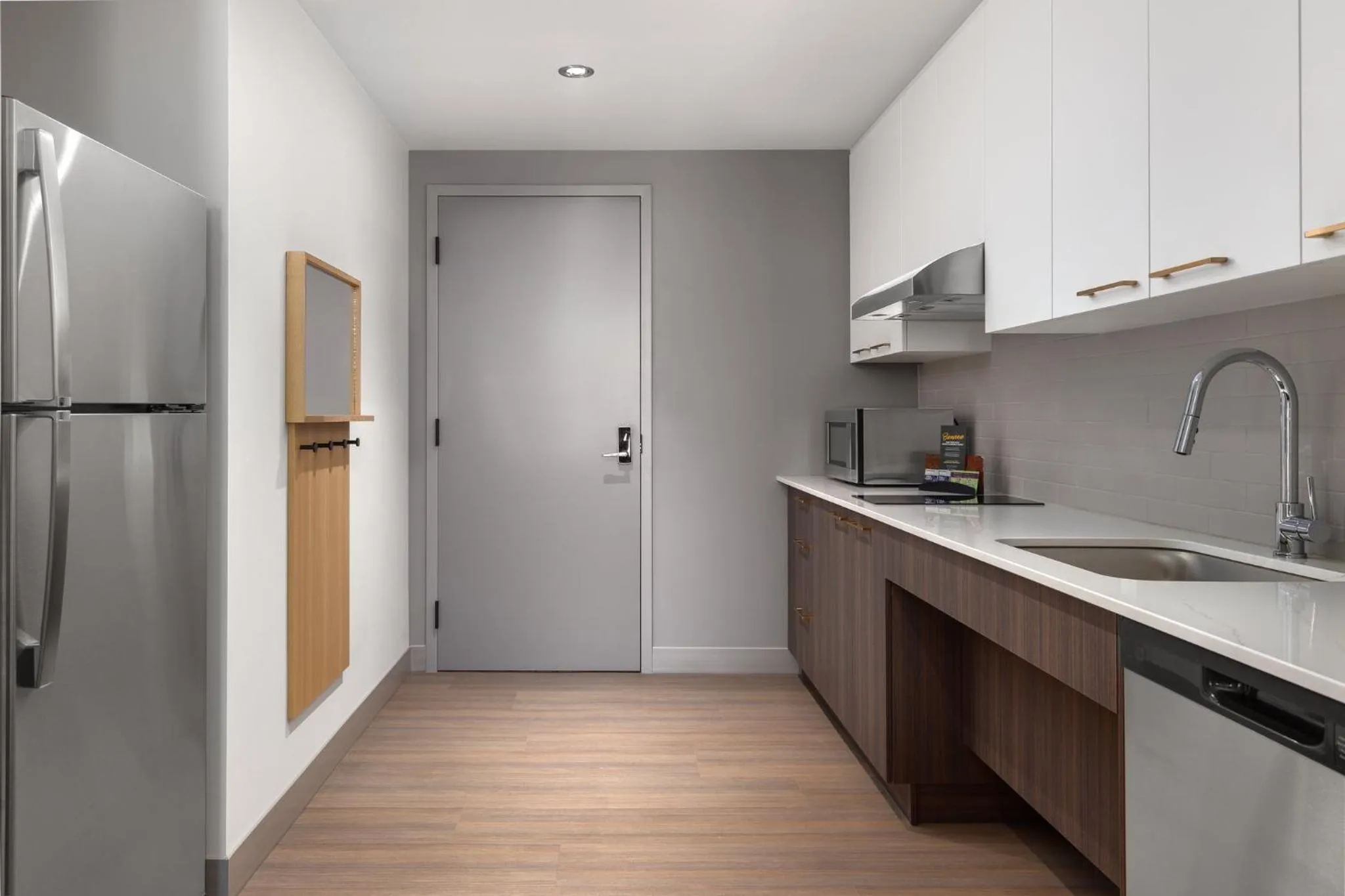 Photo of the whole room in Staybridge Suites Montreal Airport - St-Laurent by IHG