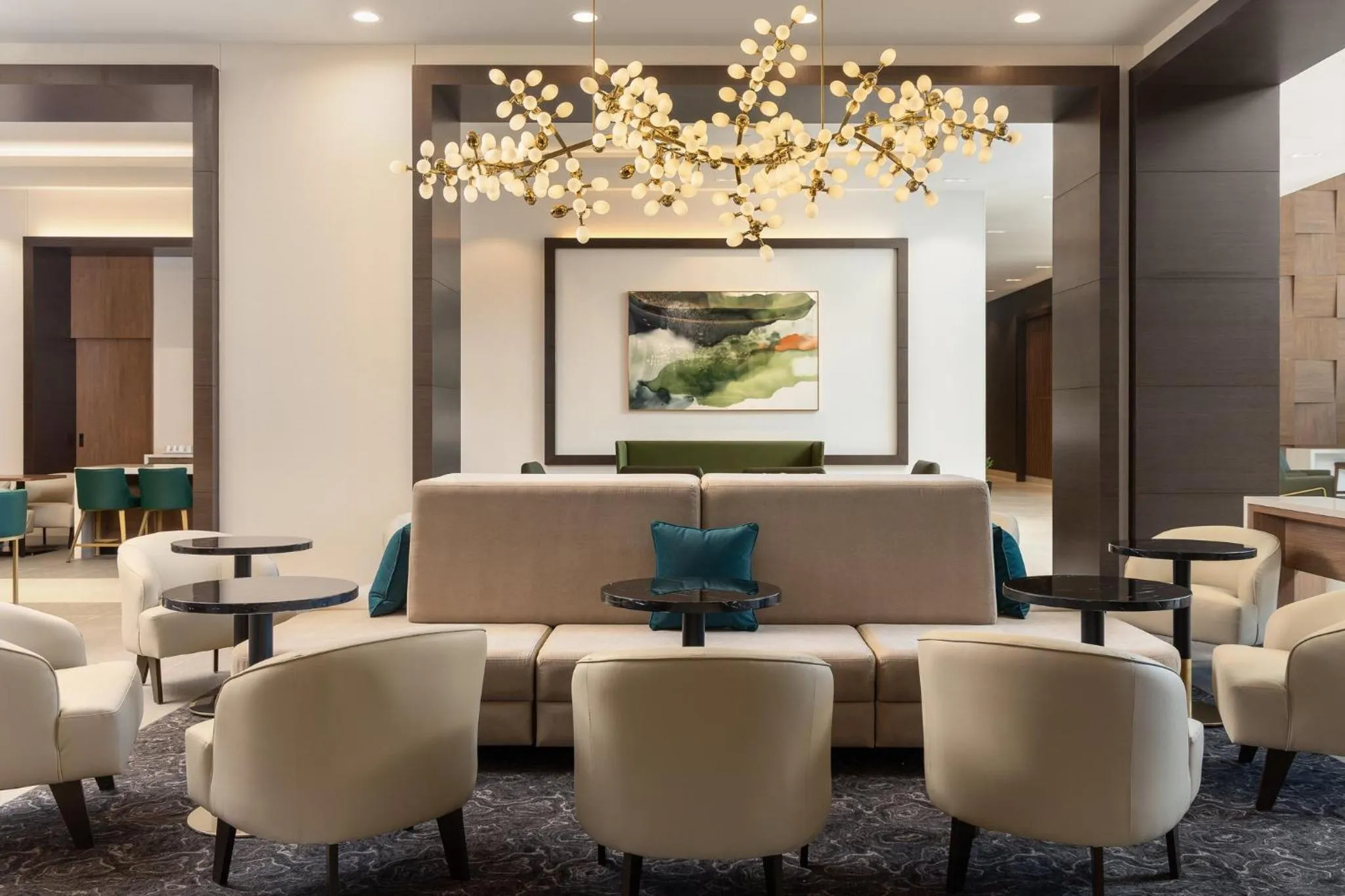 Property building in Staybridge Suites Montreal Airport - St-Laurent by IHG