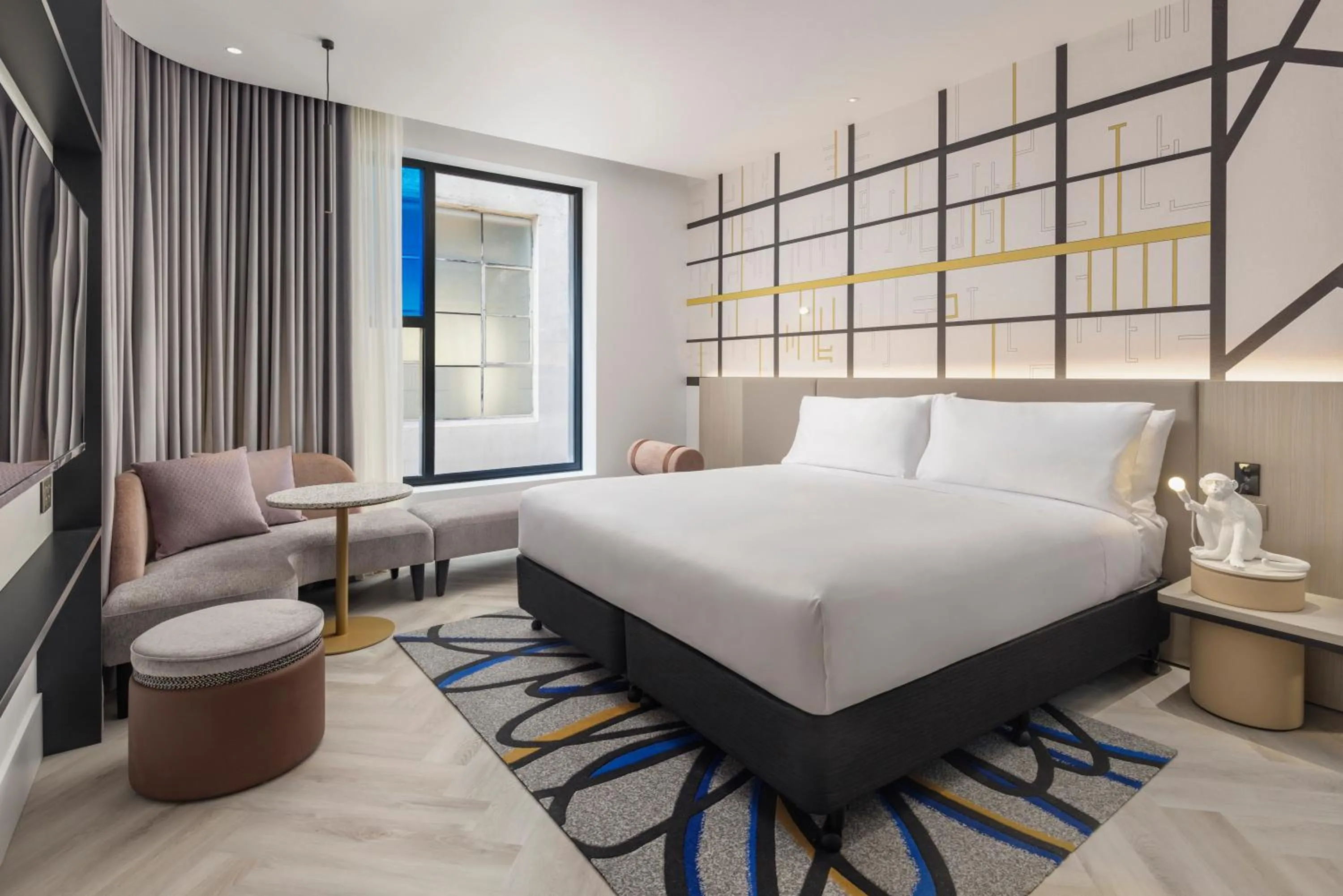 Bed in Hotel Indigo Melbourne Little Collins