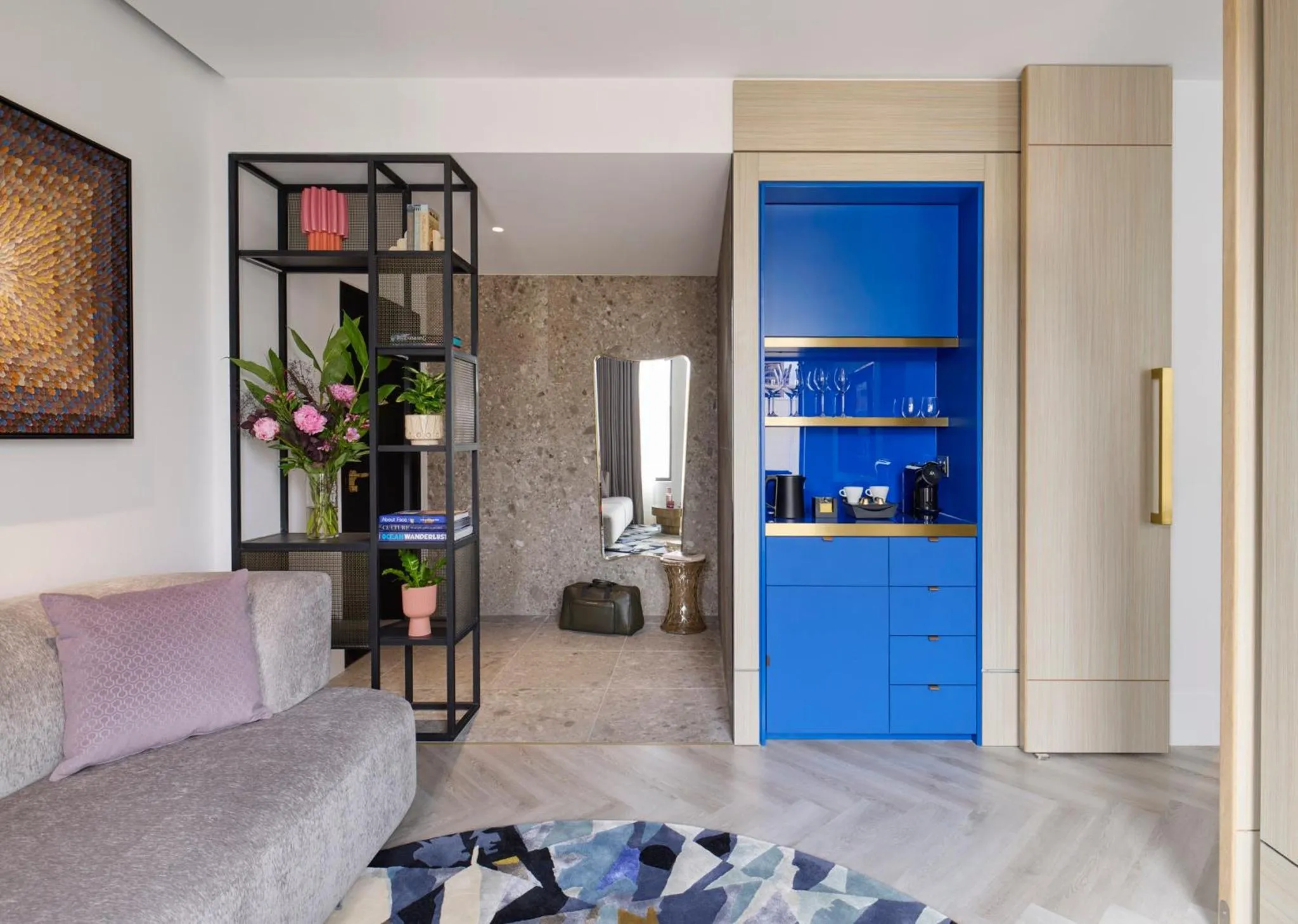 Photo of the whole room in Hotel Indigo Melbourne Little Collins