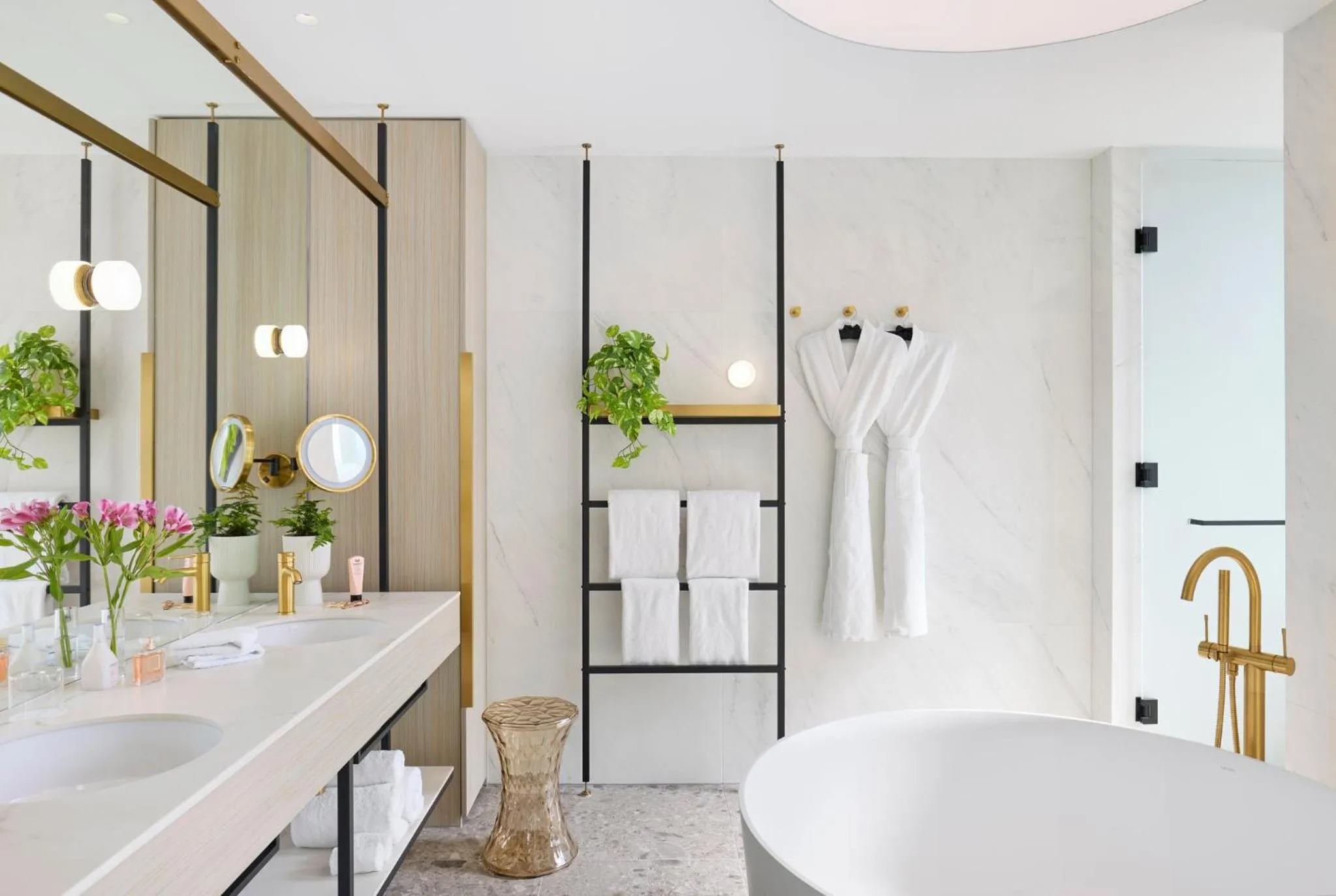 Bedroom in Hotel Indigo Melbourne Little Collins