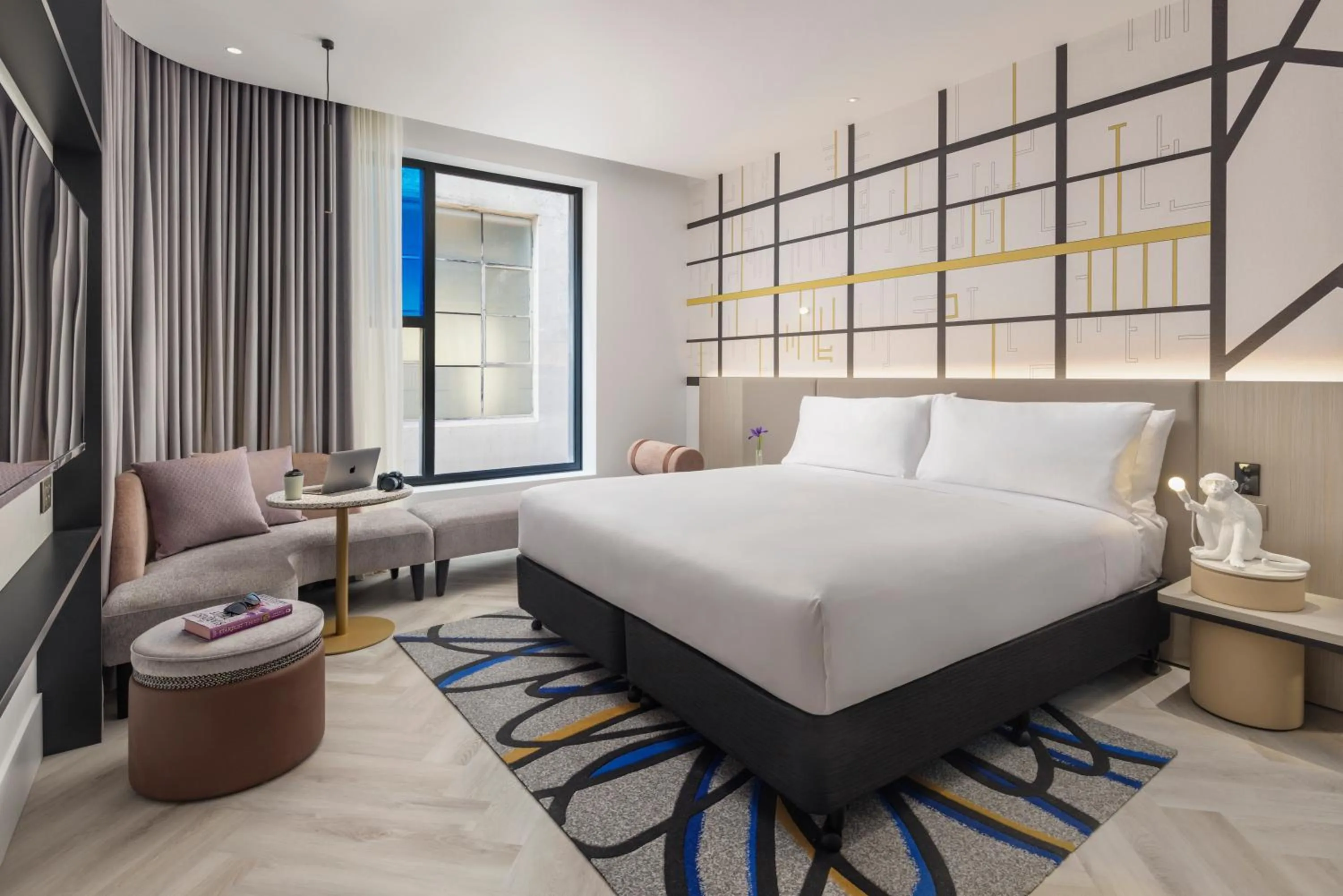 Bed in Hotel Indigo Melbourne Little Collins