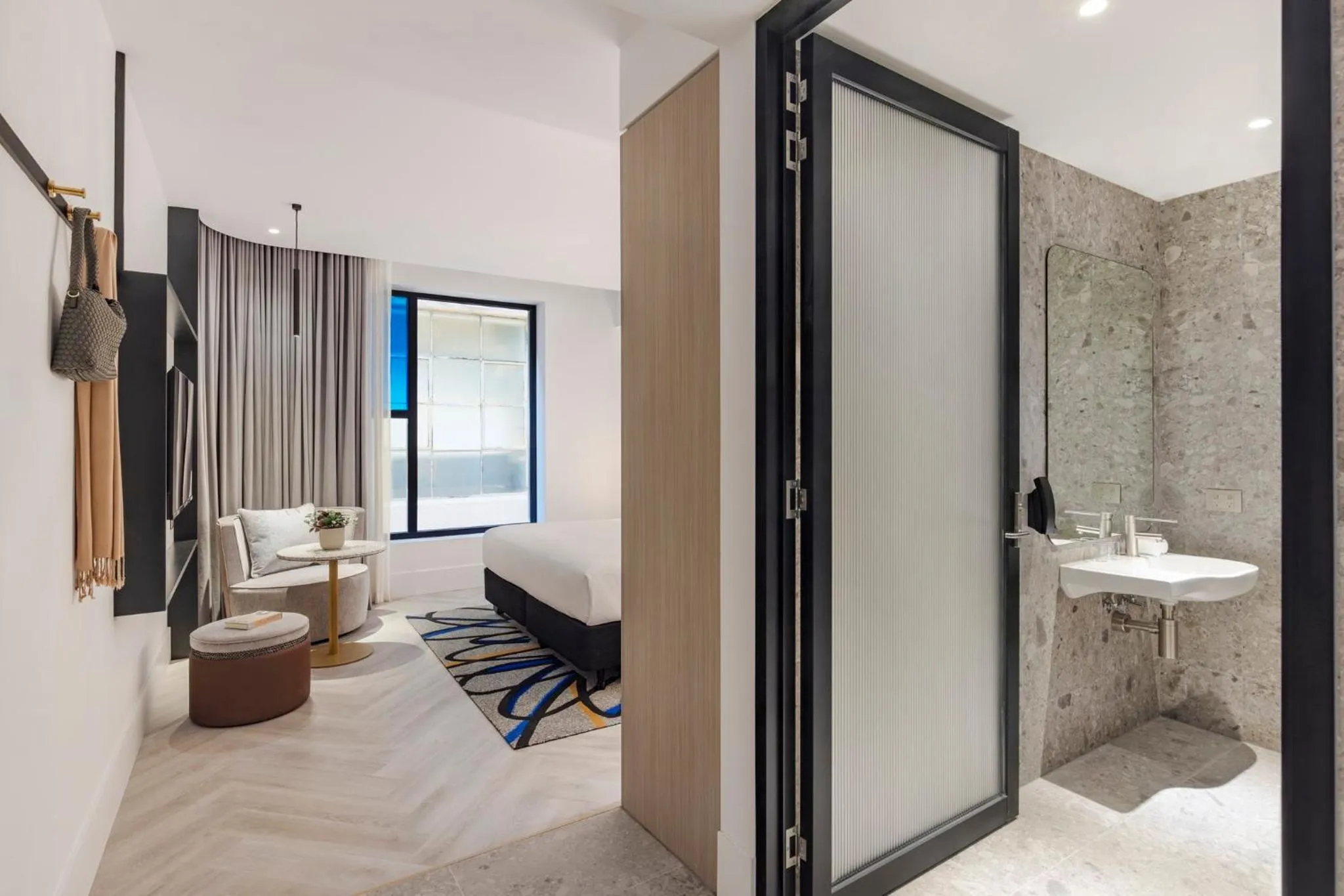 Photo of the whole room in Hotel Indigo Melbourne Little Collins