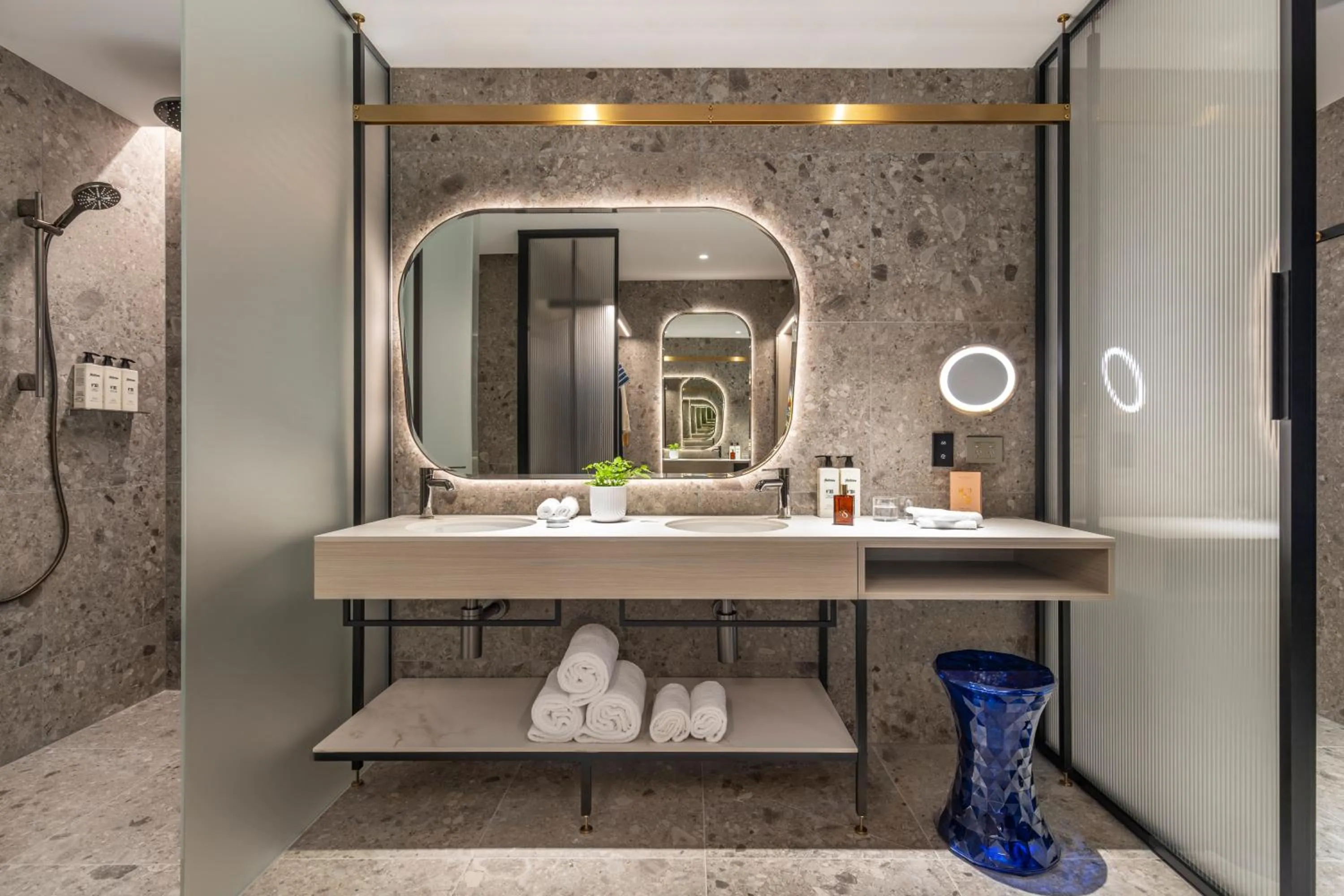 Hotel Indigo Melbourne Little Collins