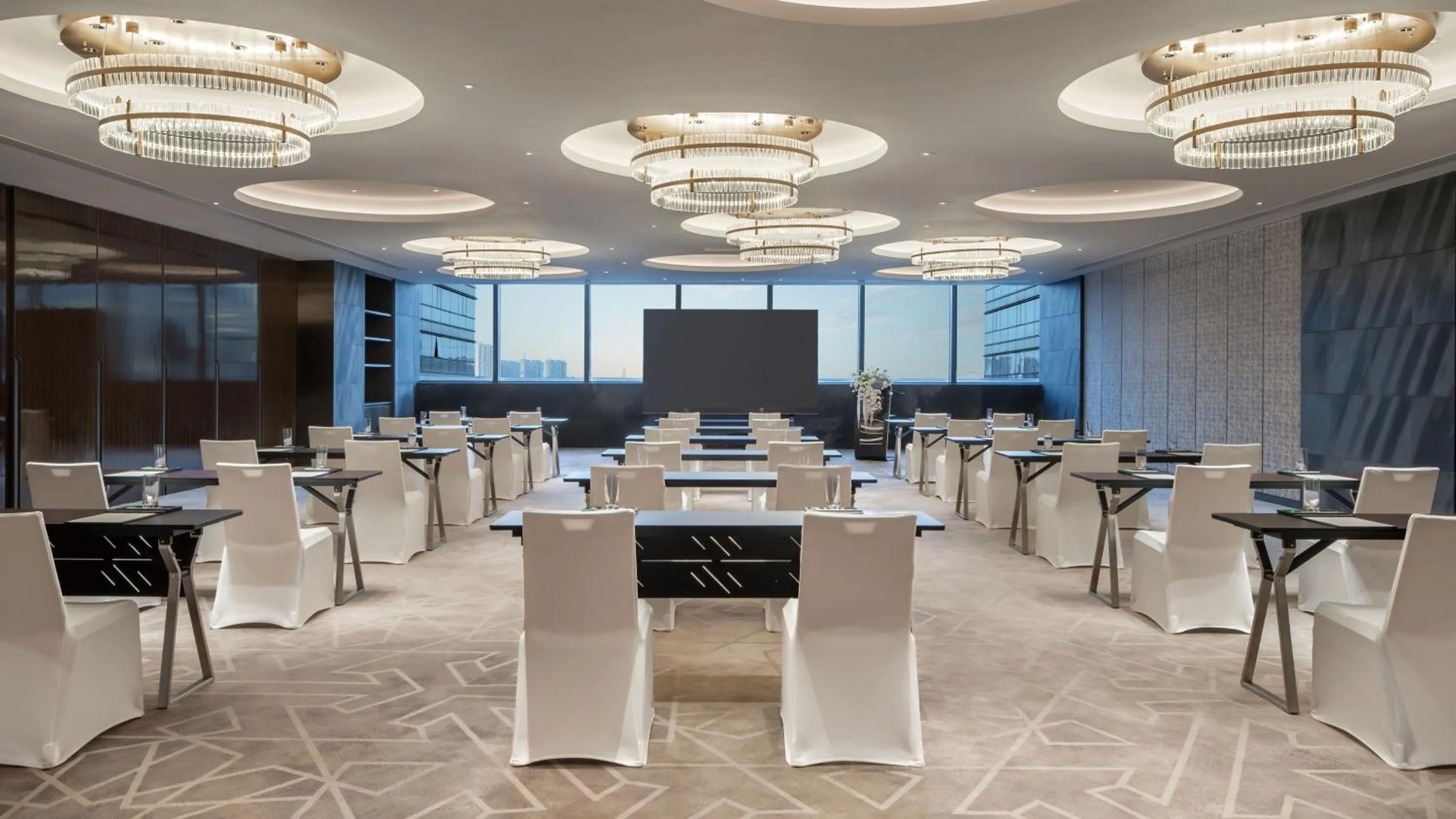 Lobby or reception in InterContinental Hotels Zhengzhou Zhengdong