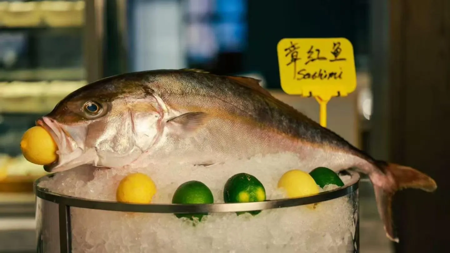 Restaurant/places to eat in InterContinental Hotels Zhengzhou Zhengdong