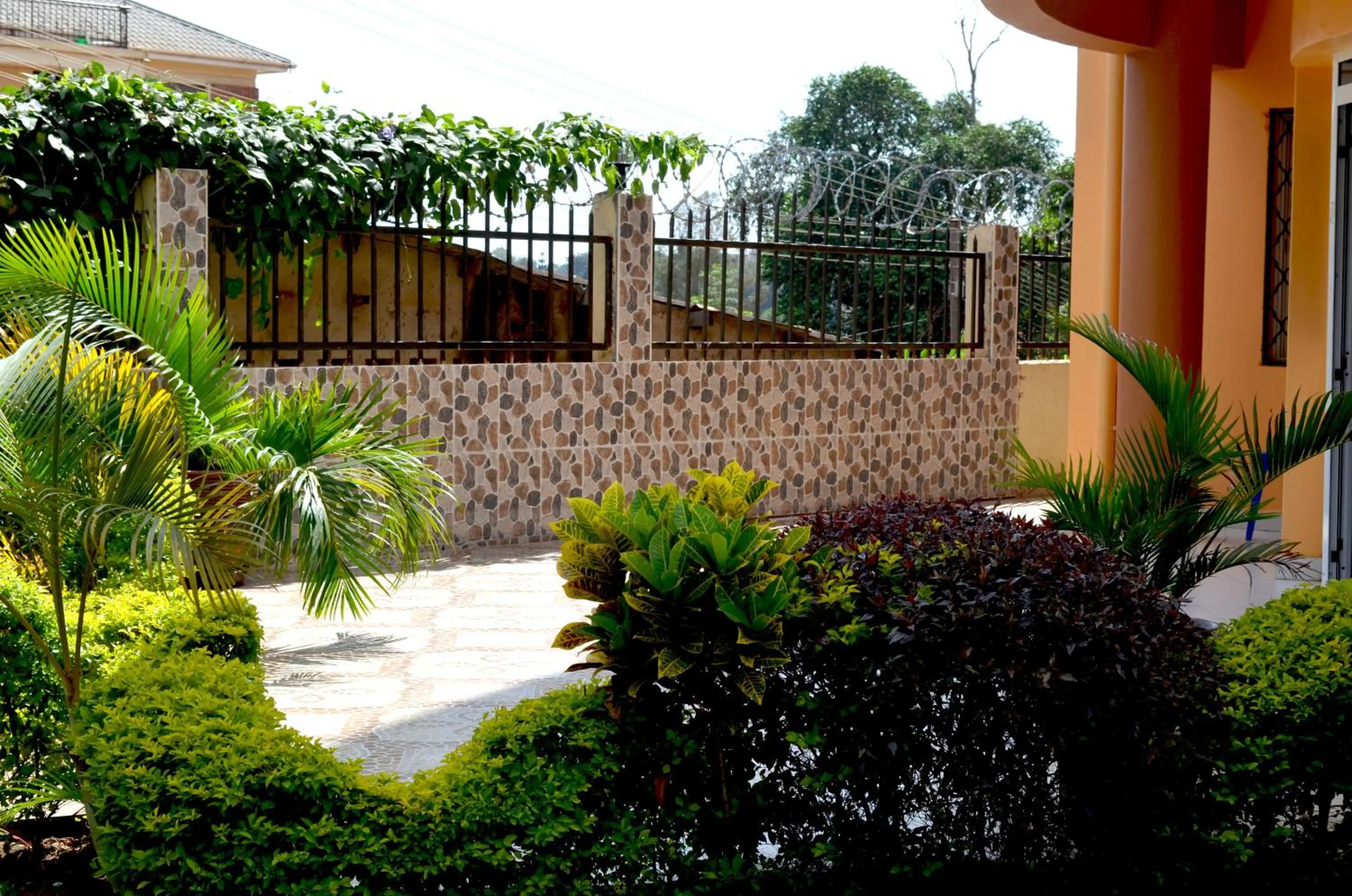 Facade/entrance in Hotel Top Five