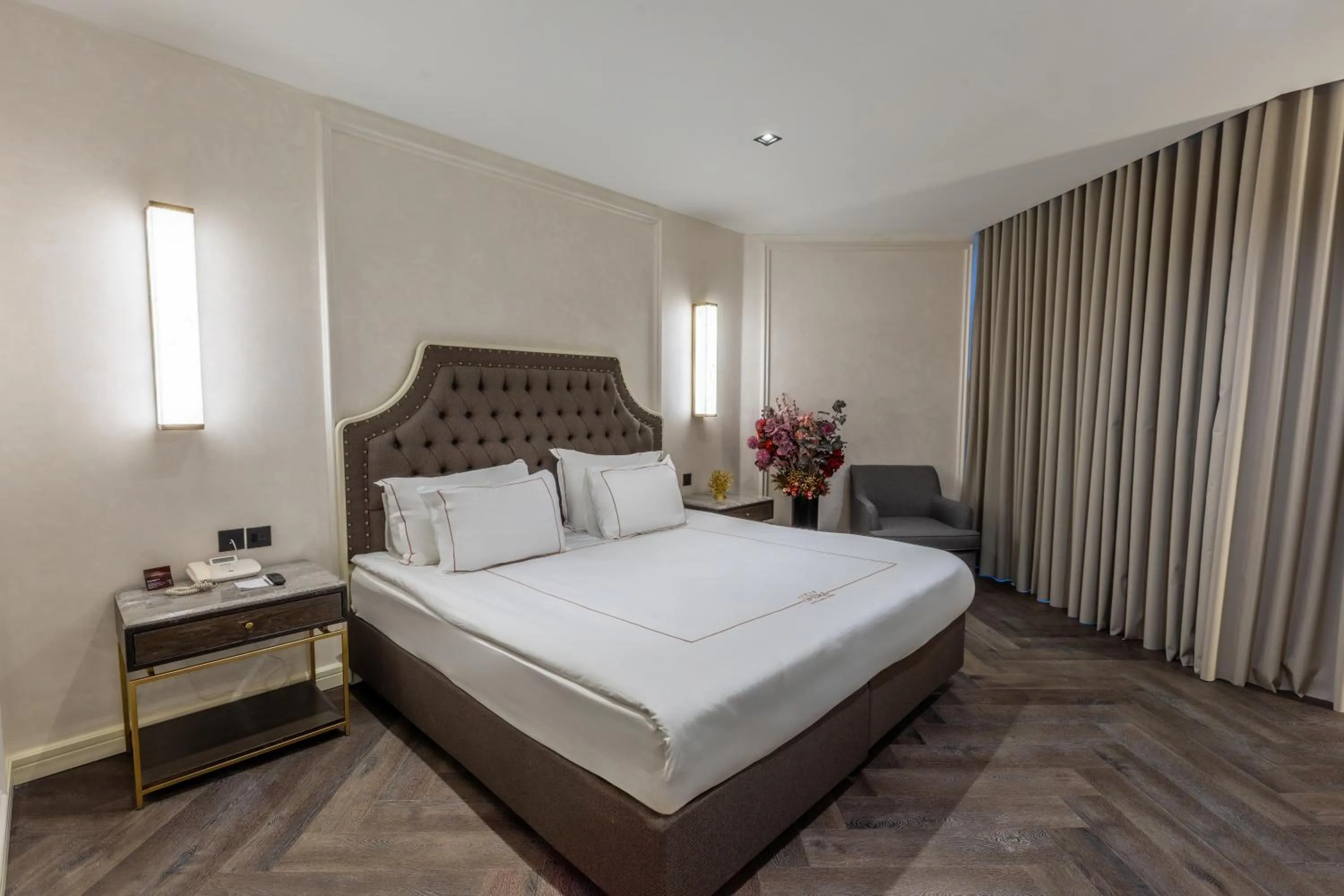 Grand Opera Hotel & Casino & Spa