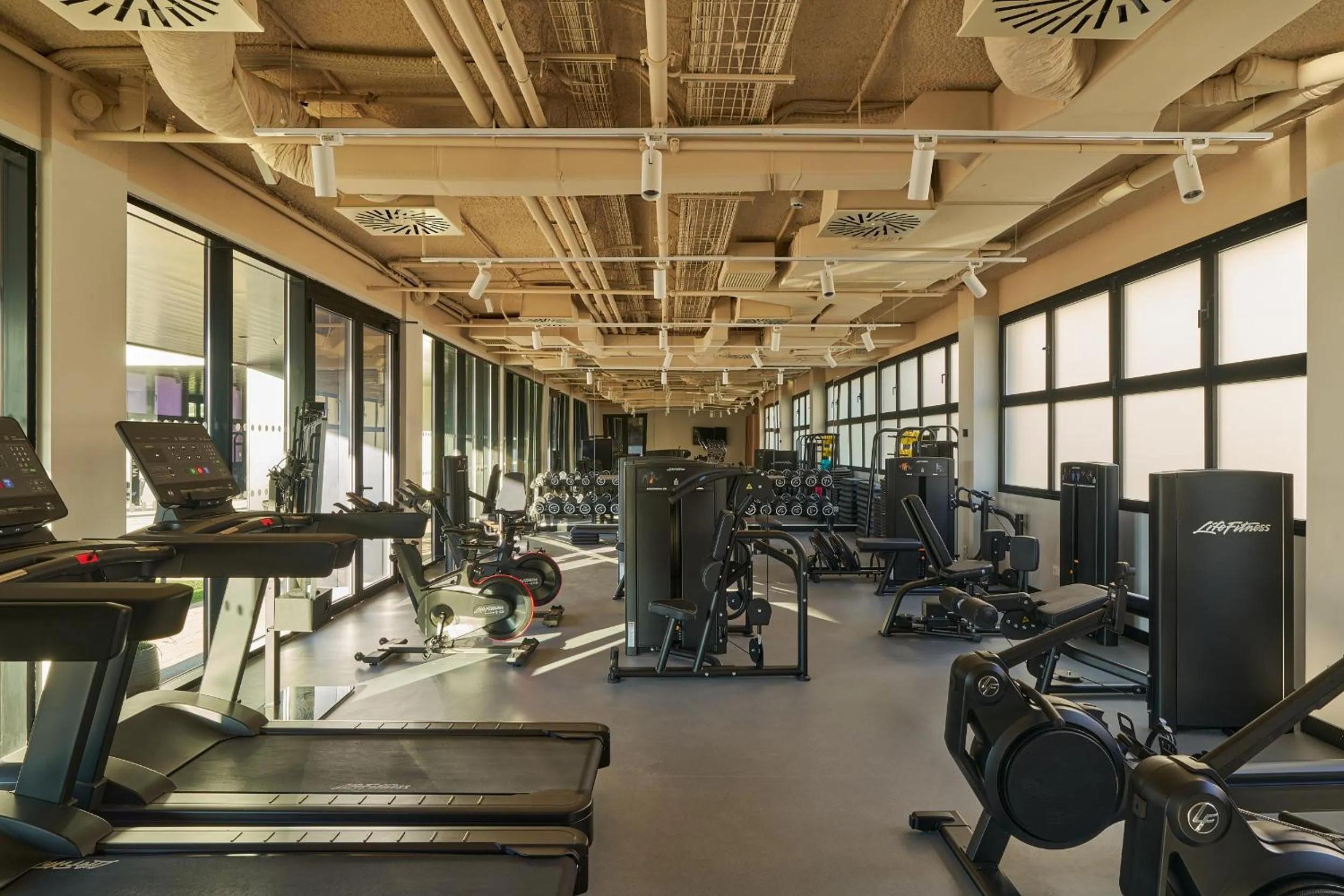 Fitness centre/facilities in Node Madrid Carabanchel