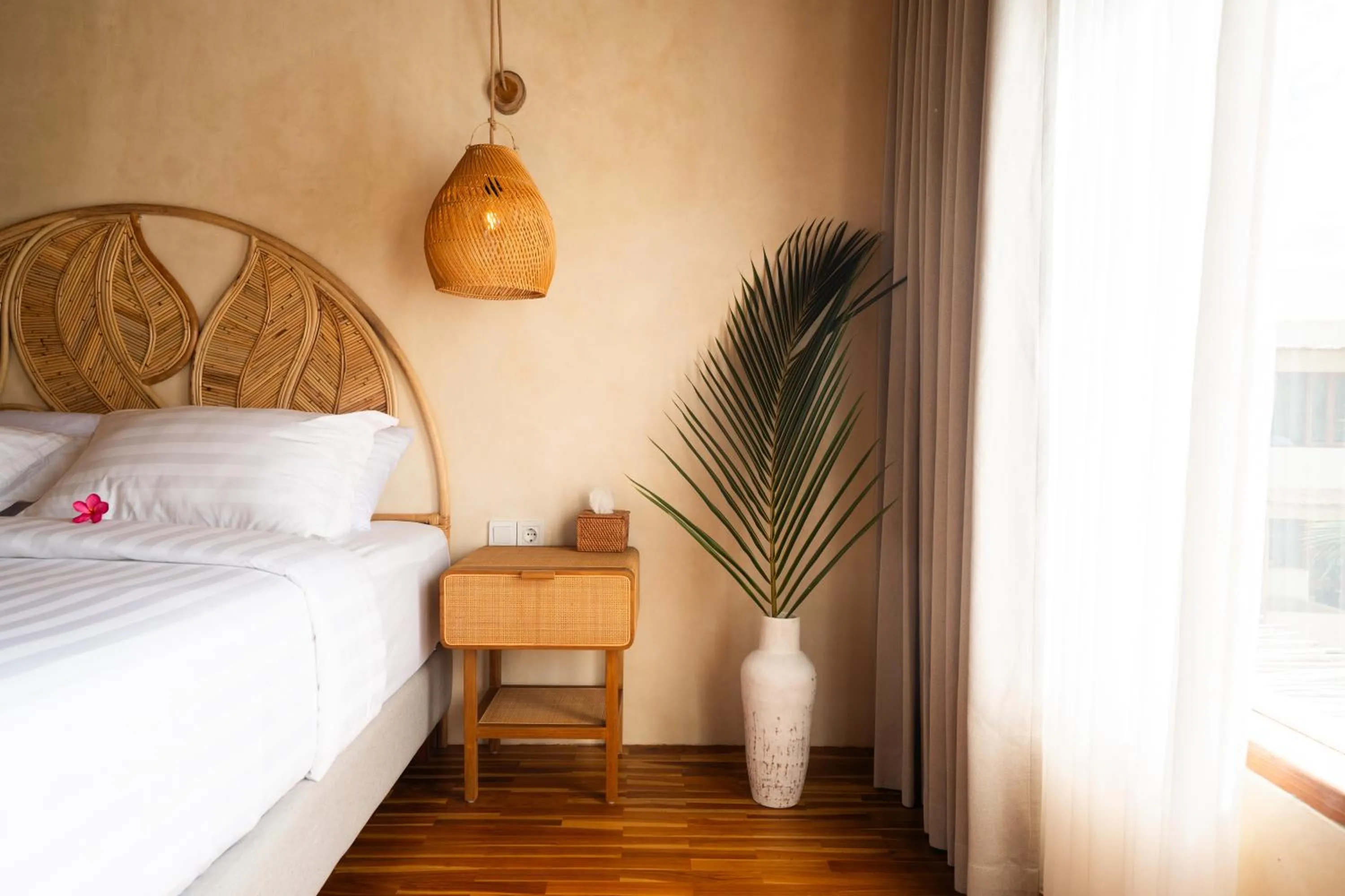 King Suite with Balcony in Divino Gili Air